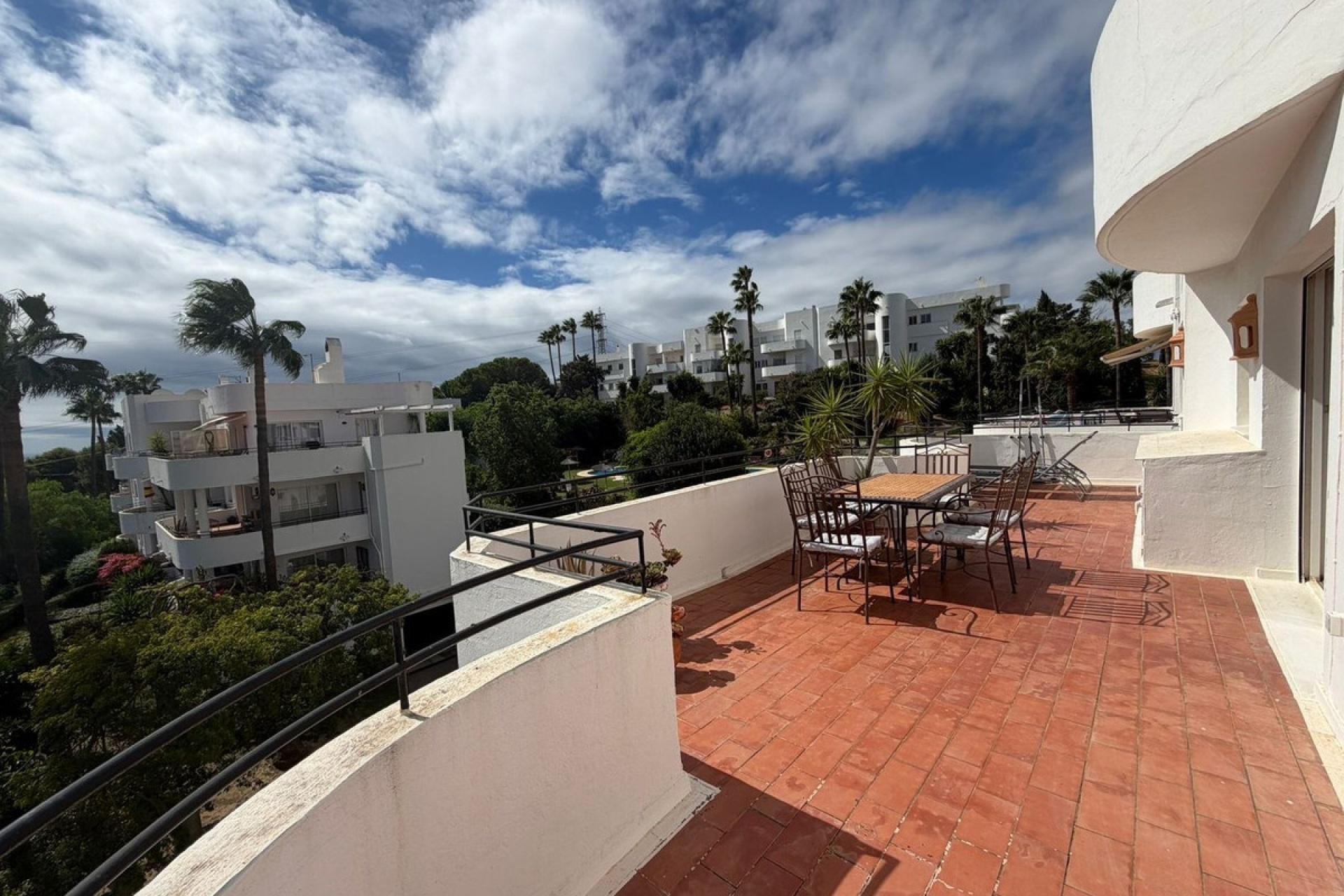 Wiederverkauf - apartment - Estepona - Estepona Centro