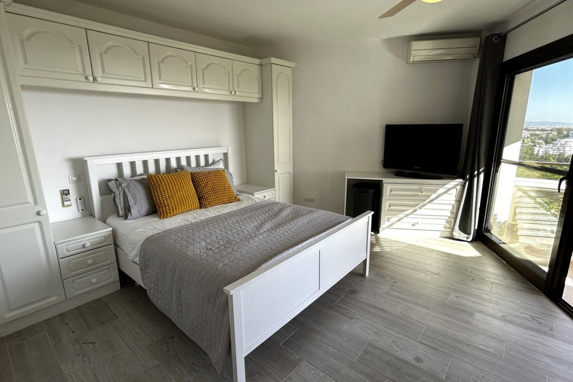 Wiederverkauf - apartment - Estepona - Estepona Centro