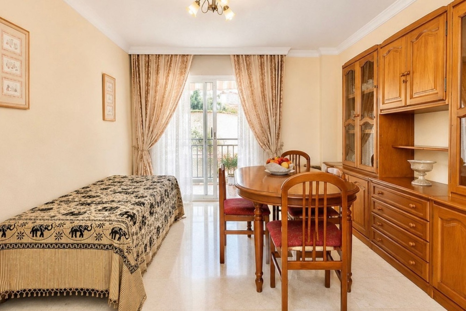 Wiederverkauf - apartment - Estepona - Estepona Centro