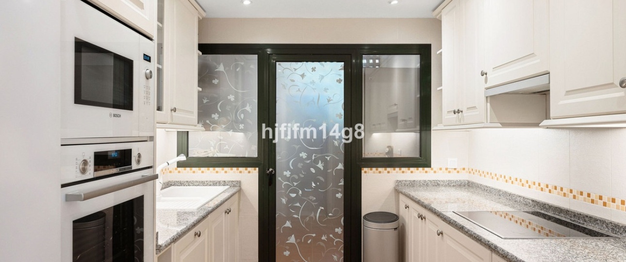 Wiederverkauf - apartment - Estepona - Estepona Centro