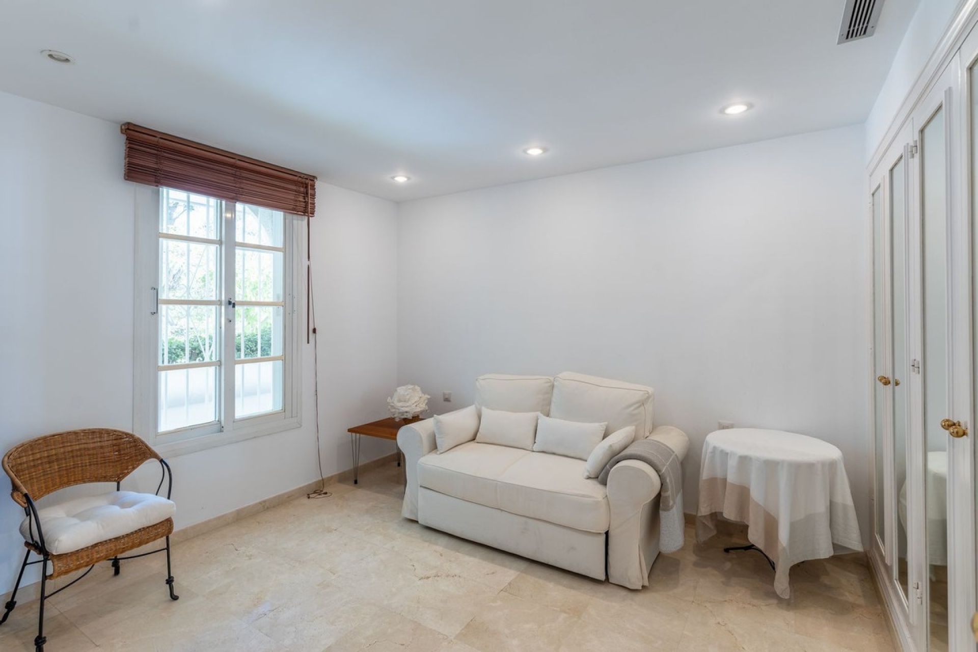 Wiederverkauf - apartment - Estepona - Estepona Centro