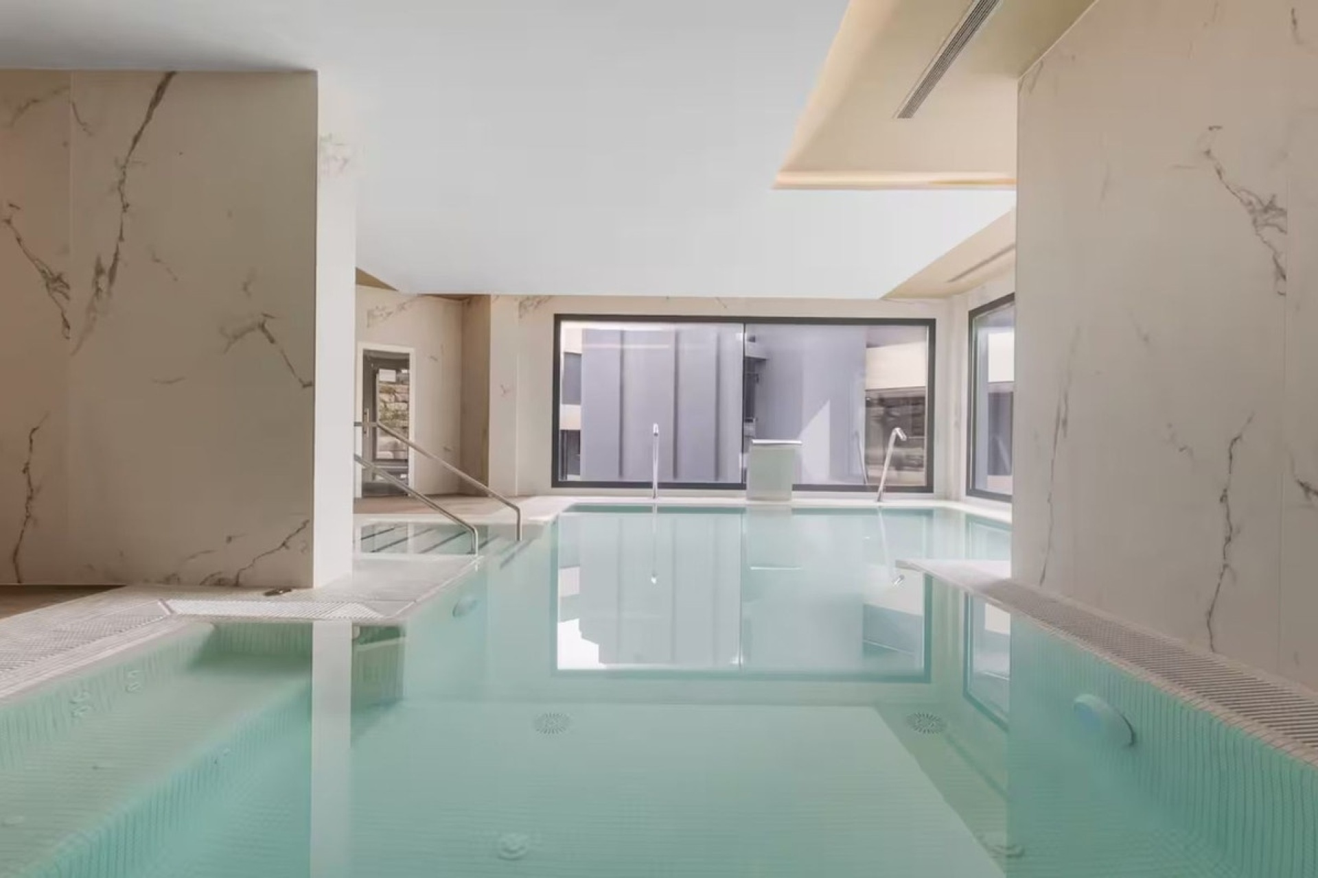 Wiederverkauf - apartment - Estepona - Estepona Centro