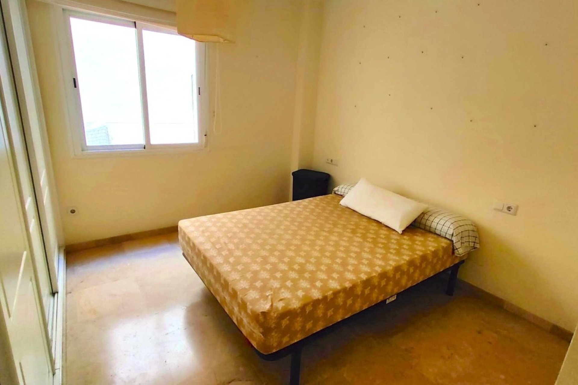 Wiederverkauf - apartment - Estepona - Estepona Centro