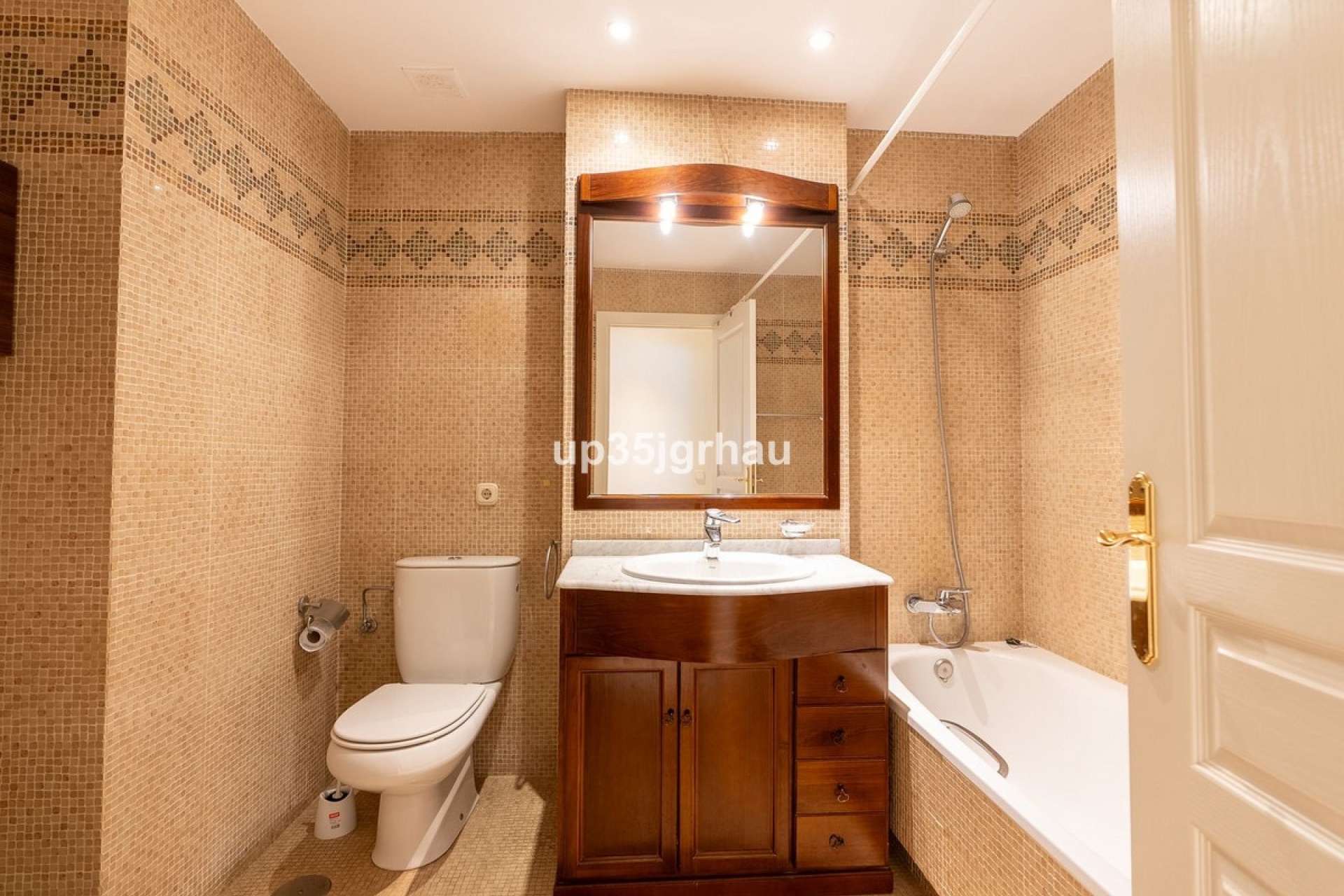 Wiederverkauf - apartment - Estepona - Estepona Centro