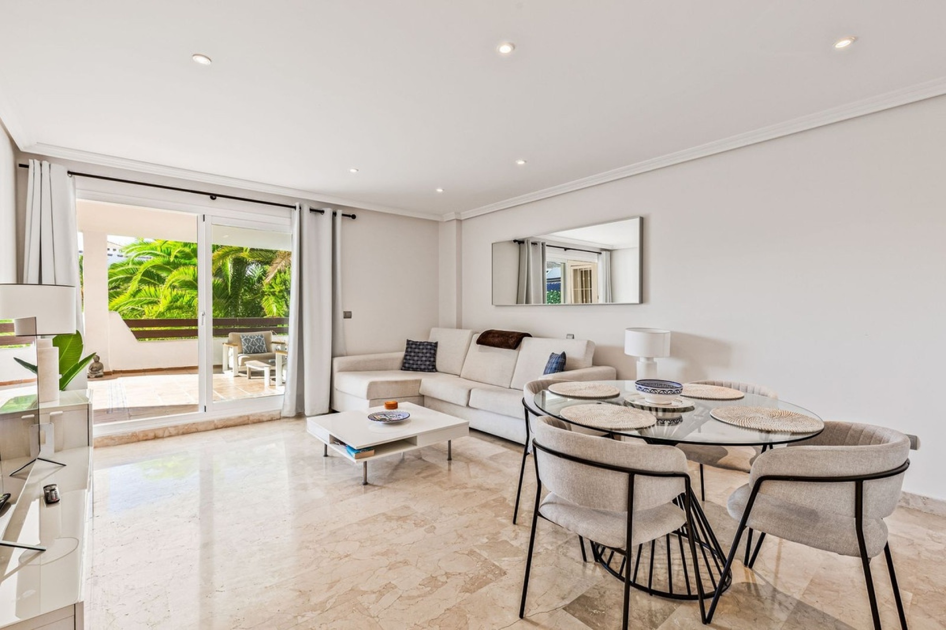 Wiederverkauf - apartment - Estepona - Estepona Centro