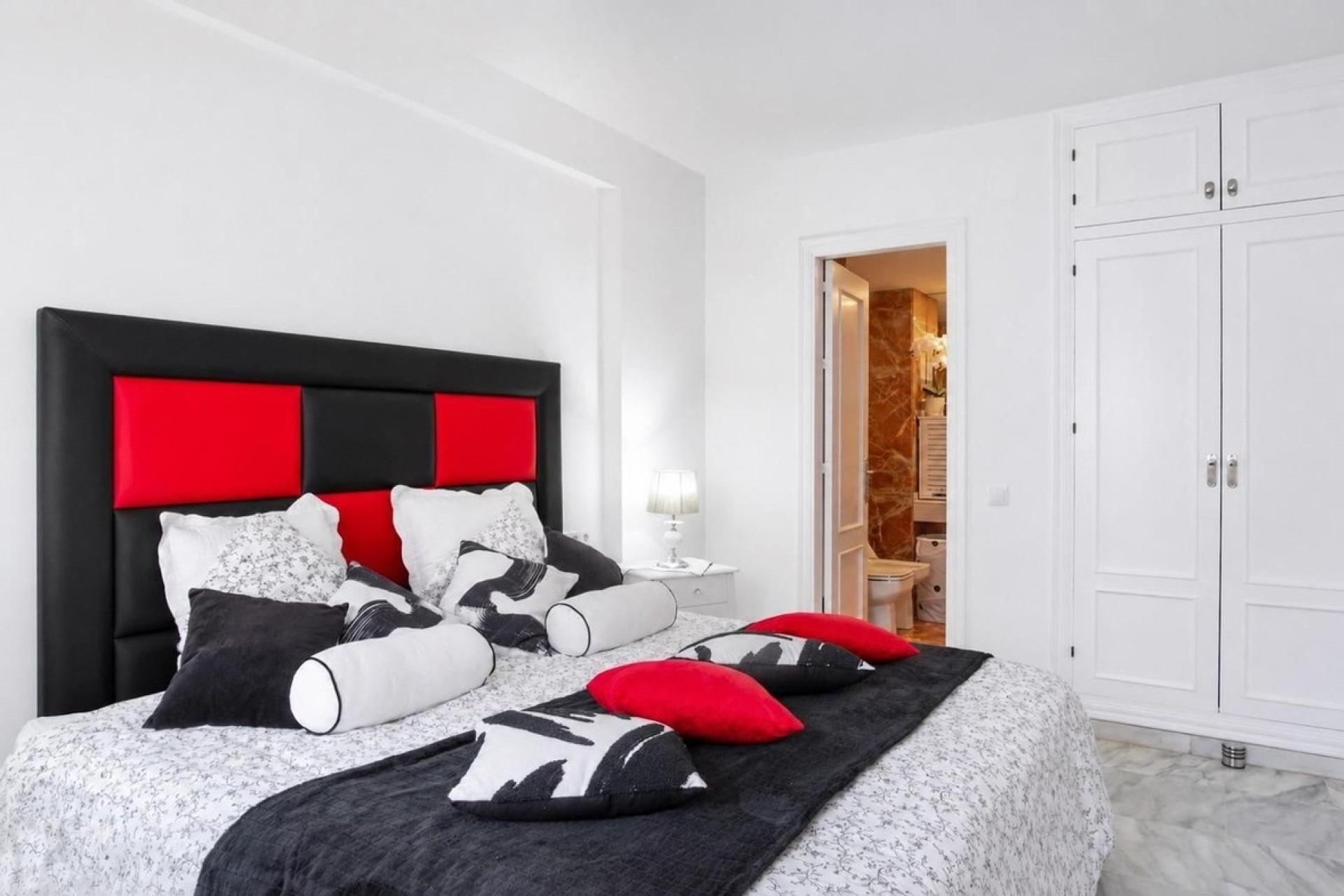 Wiederverkauf - apartment - Estepona - Estepona Centro