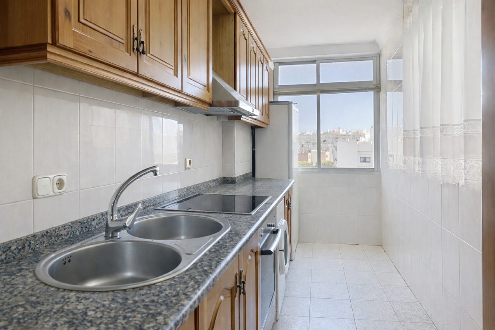 Wiederverkauf - apartment - Estepona - Estepona Centro