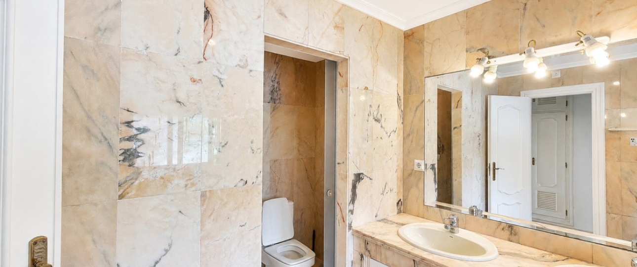 Wiederverkauf - apartment - Estepona - Estepona Centro