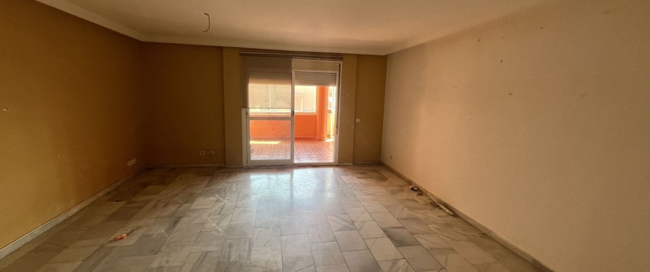 Wiederverkauf - apartment - Estepona - Estepona Centro