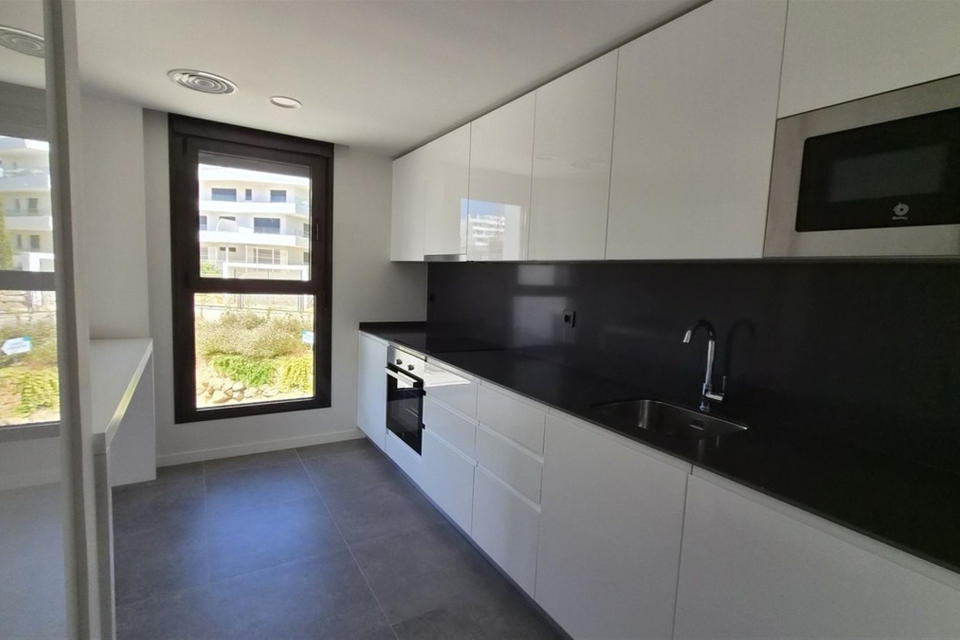Wiederverkauf - apartment - Estepona - Estepona Centro