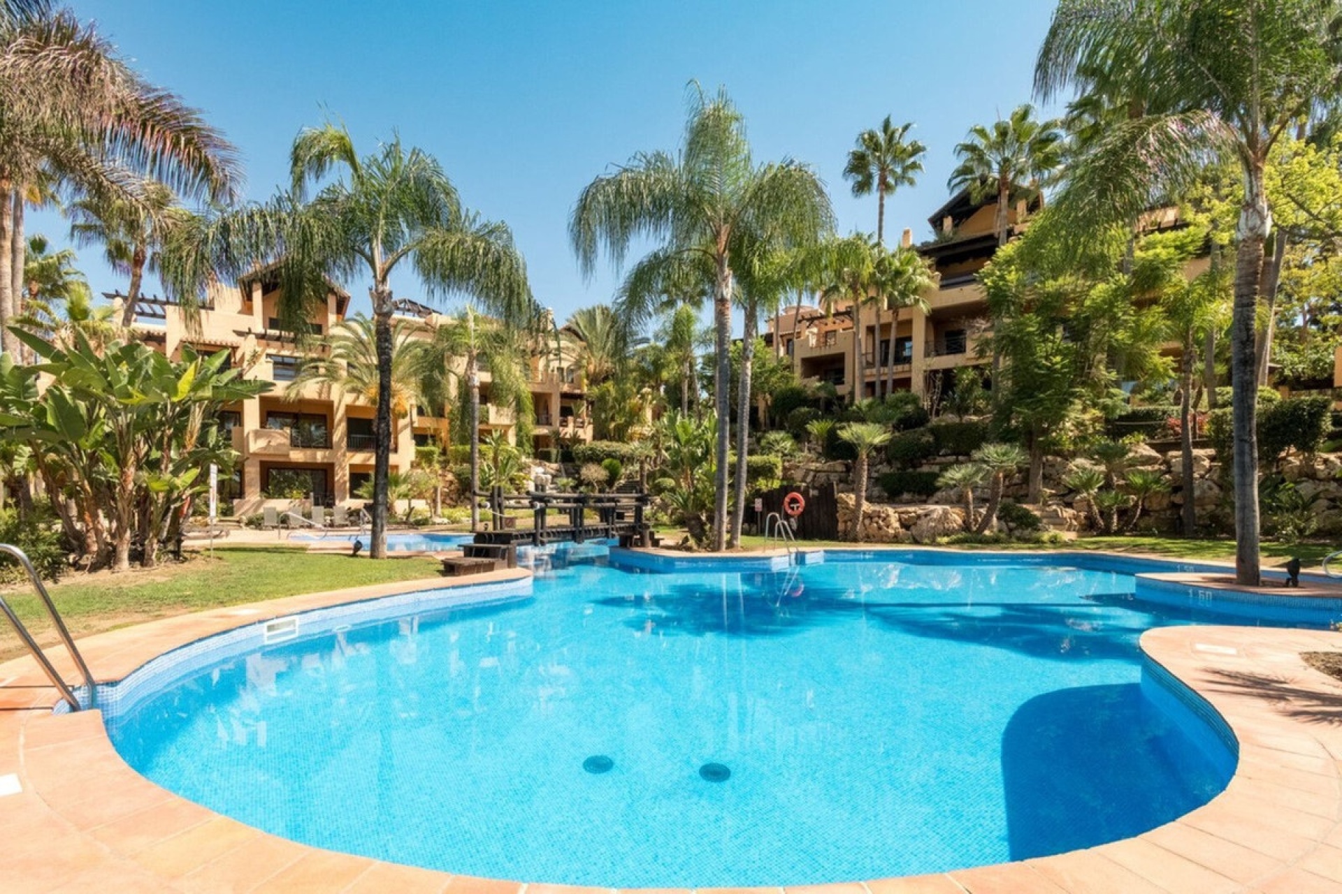 Wiederverkauf - apartment - Estepona - Estepona Centro