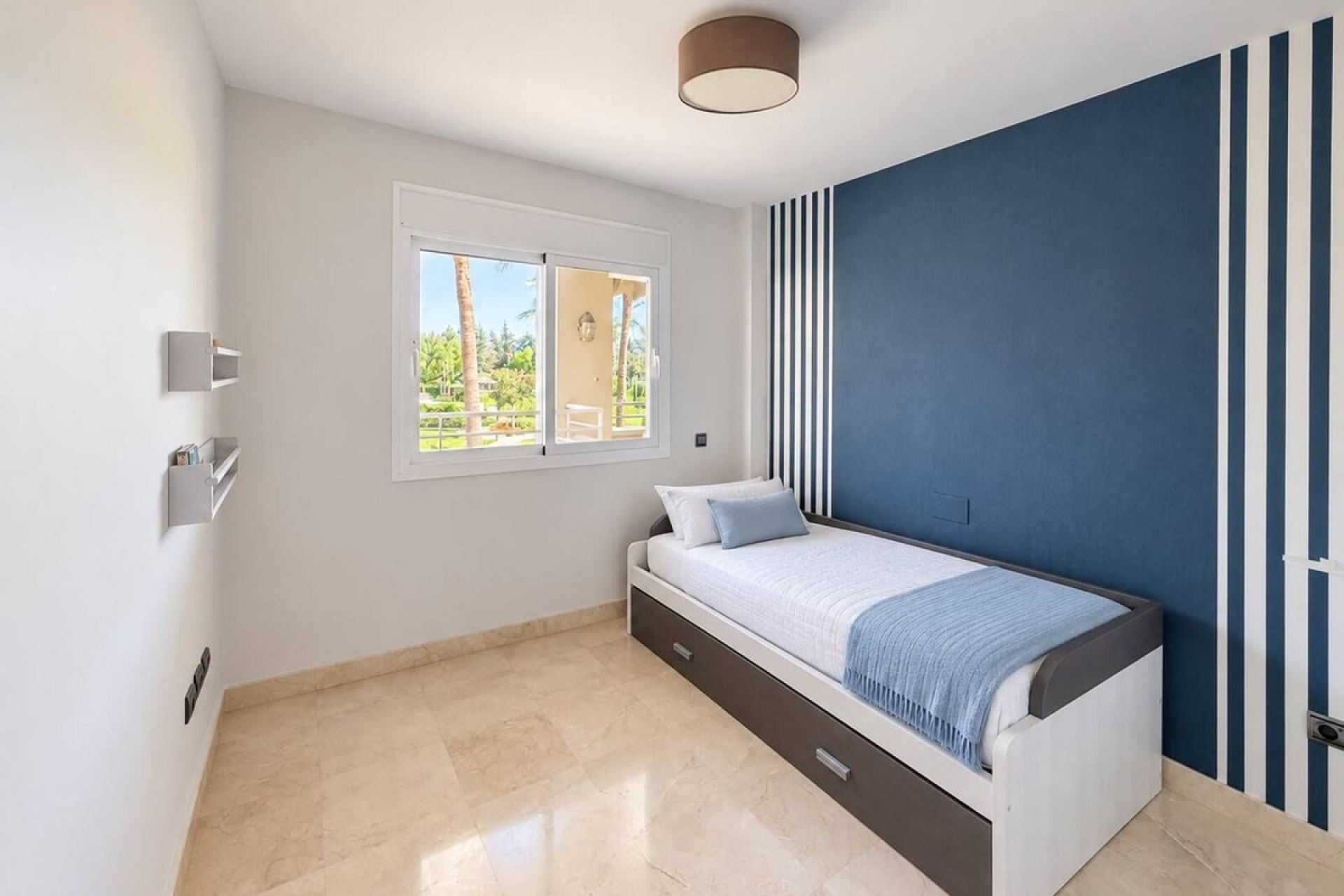 Wiederverkauf - apartment - Estepona - Estepona Centro