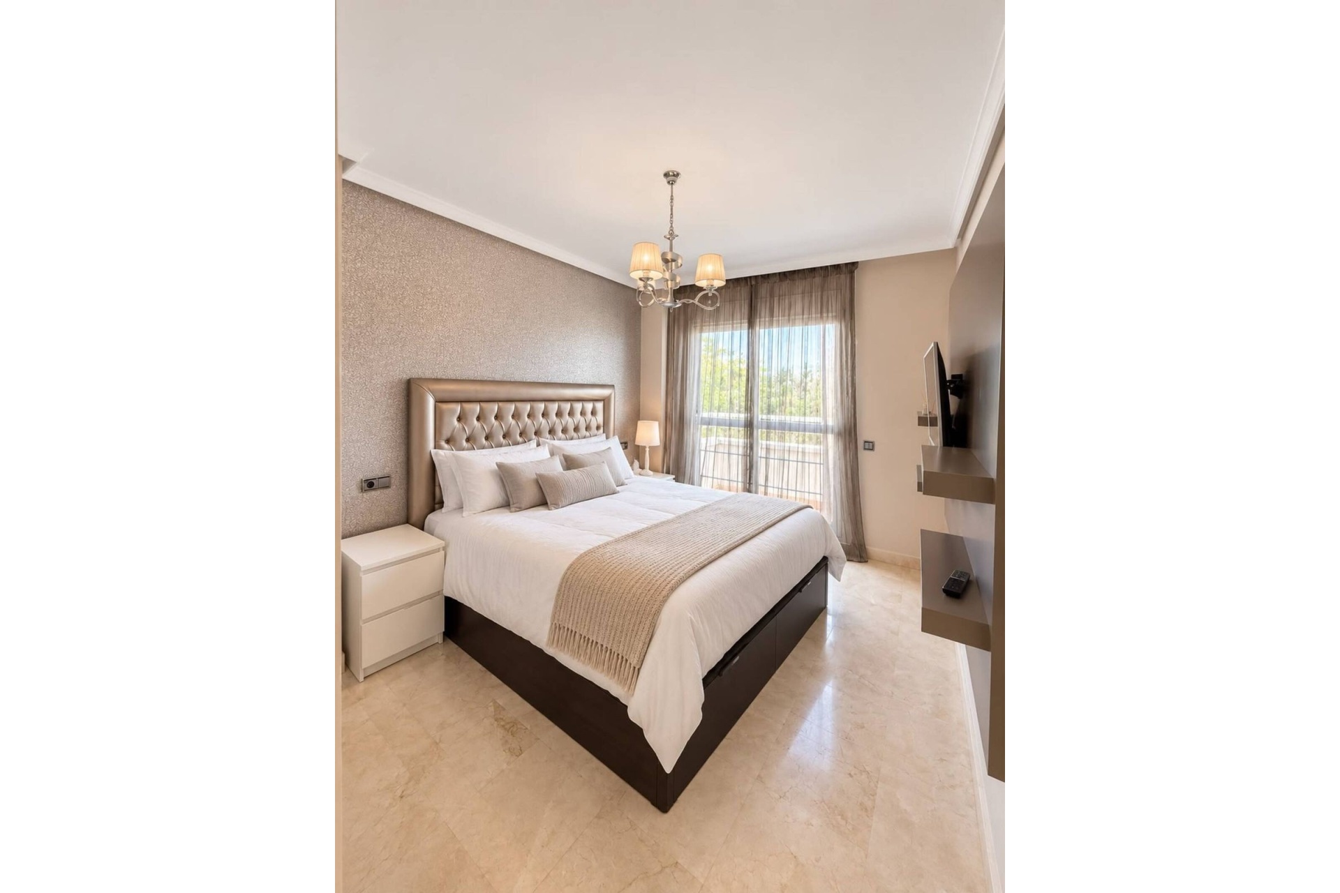 Wiederverkauf - apartment - Estepona - Estepona Centro