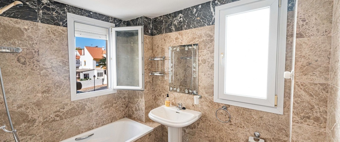 Wiederverkauf - apartment - Estepona - Estepona Centro