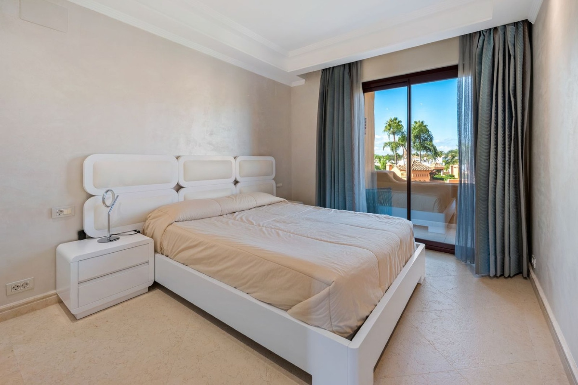 Wiederverkauf - apartment - Estepona - Estepona Centro