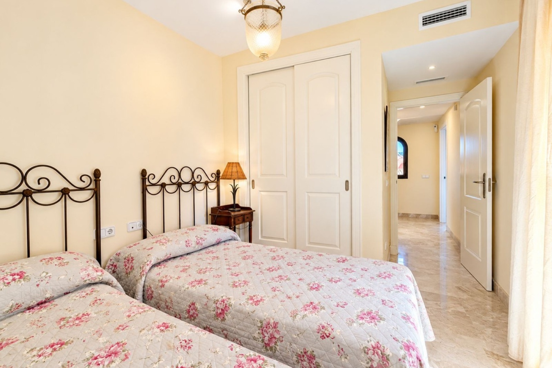 Wiederverkauf - apartment - Estepona - Estepona Centro