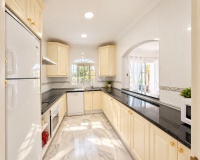 Wiederverkauf - apartment - Estepona - Estepona Centro