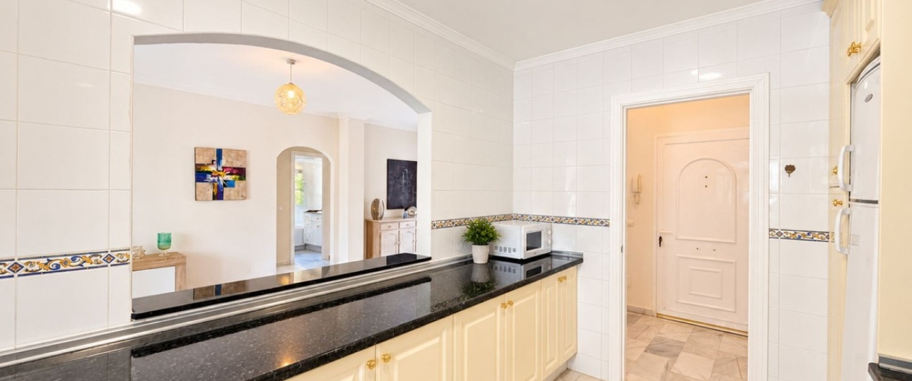 Wiederverkauf - apartment - Estepona - Estepona Centro