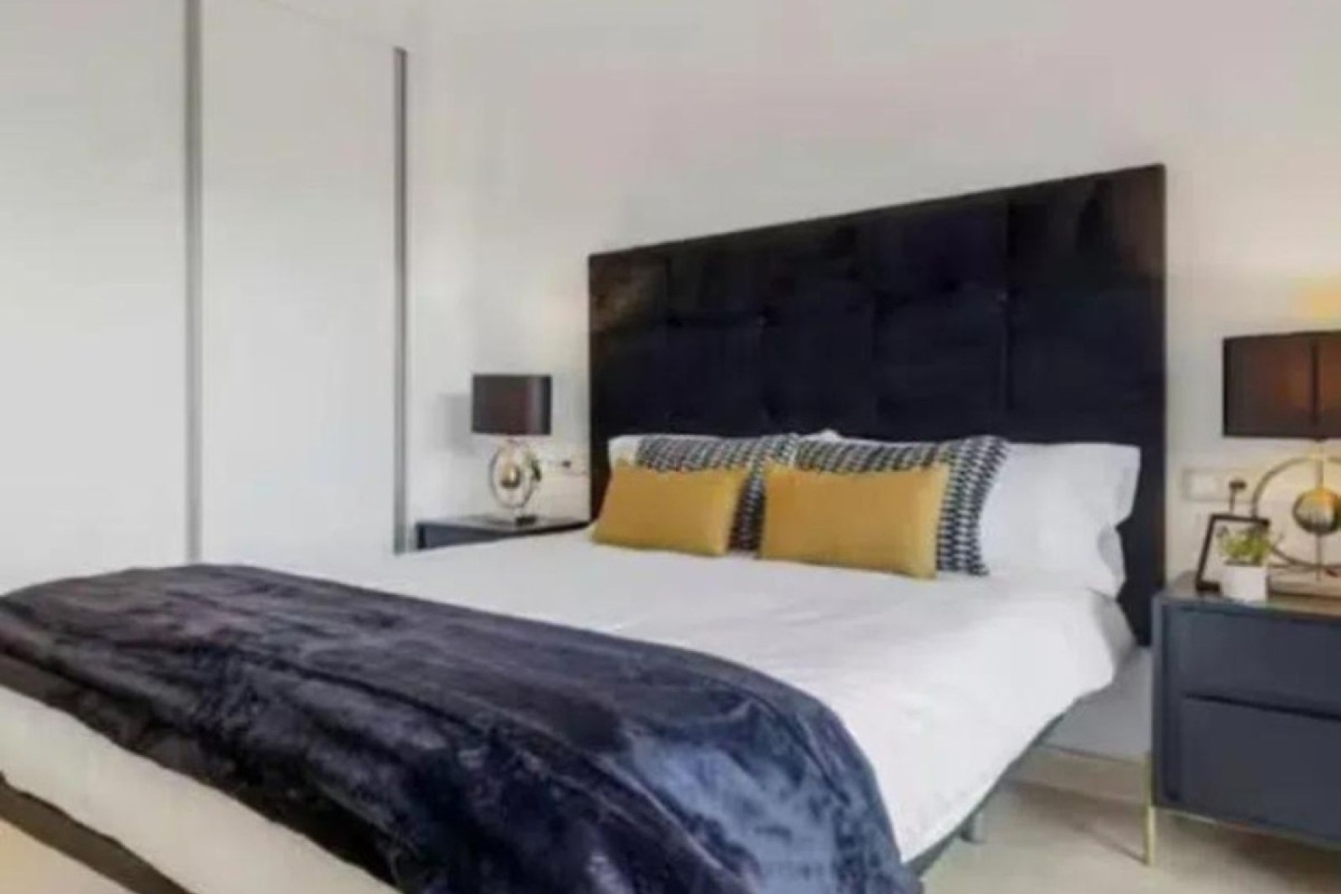 Wiederverkauf - apartment - Estepona - Estepona Centro