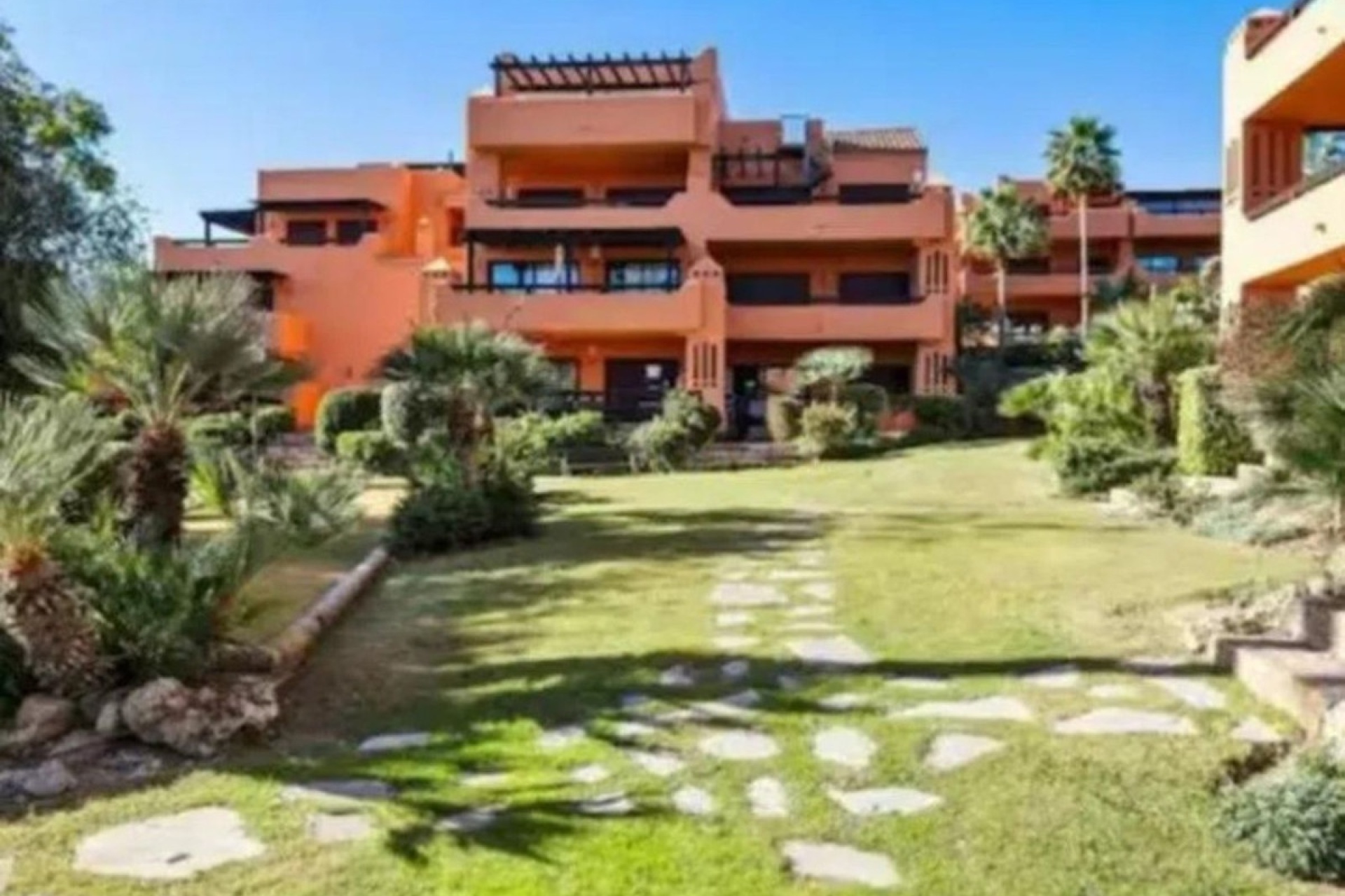 Wiederverkauf - apartment - Estepona - Estepona Centro