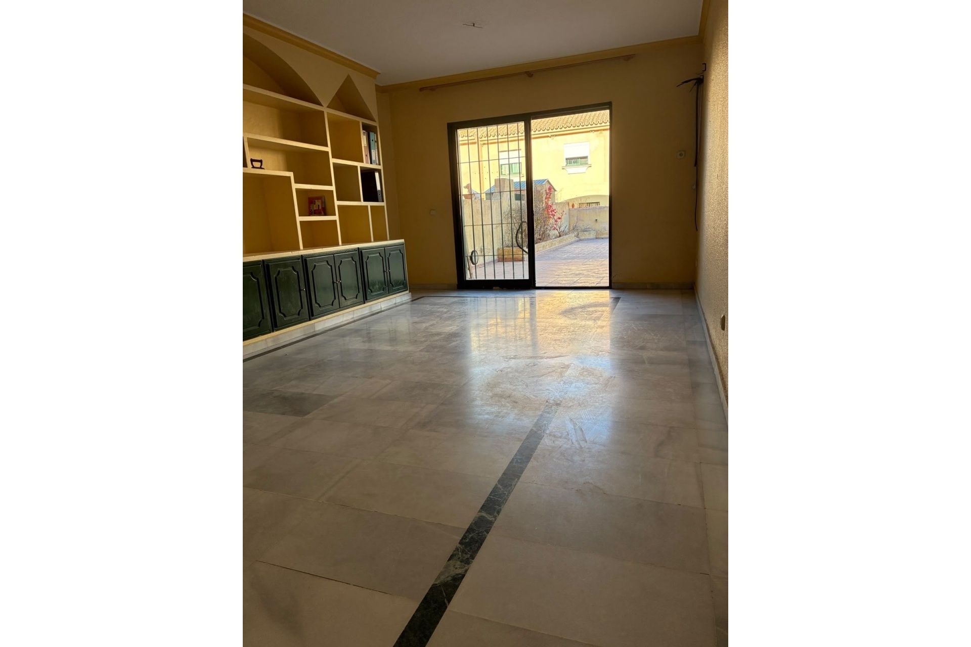 Wiederverkauf - apartment - Estepona - Estepona Centro