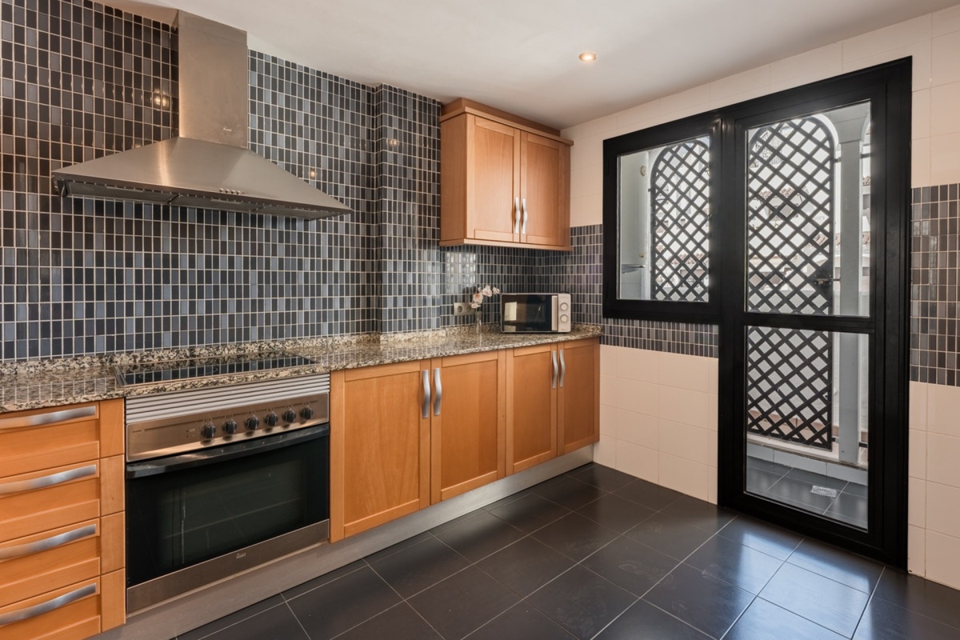 Wiederverkauf - apartment - Estepona - Estepona Centro
