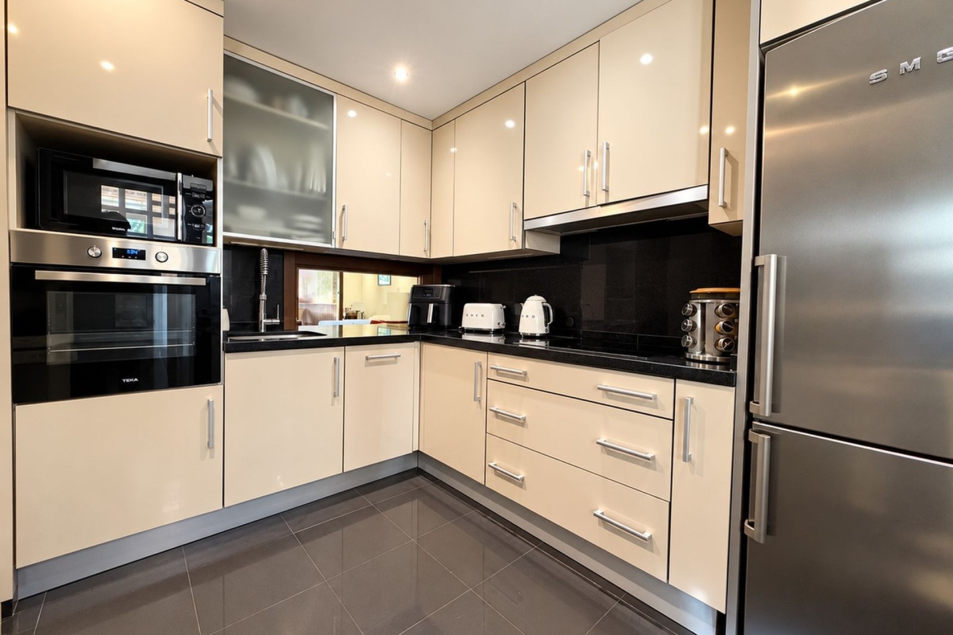 Wiederverkauf - apartment - Estepona - Estepona Centro
