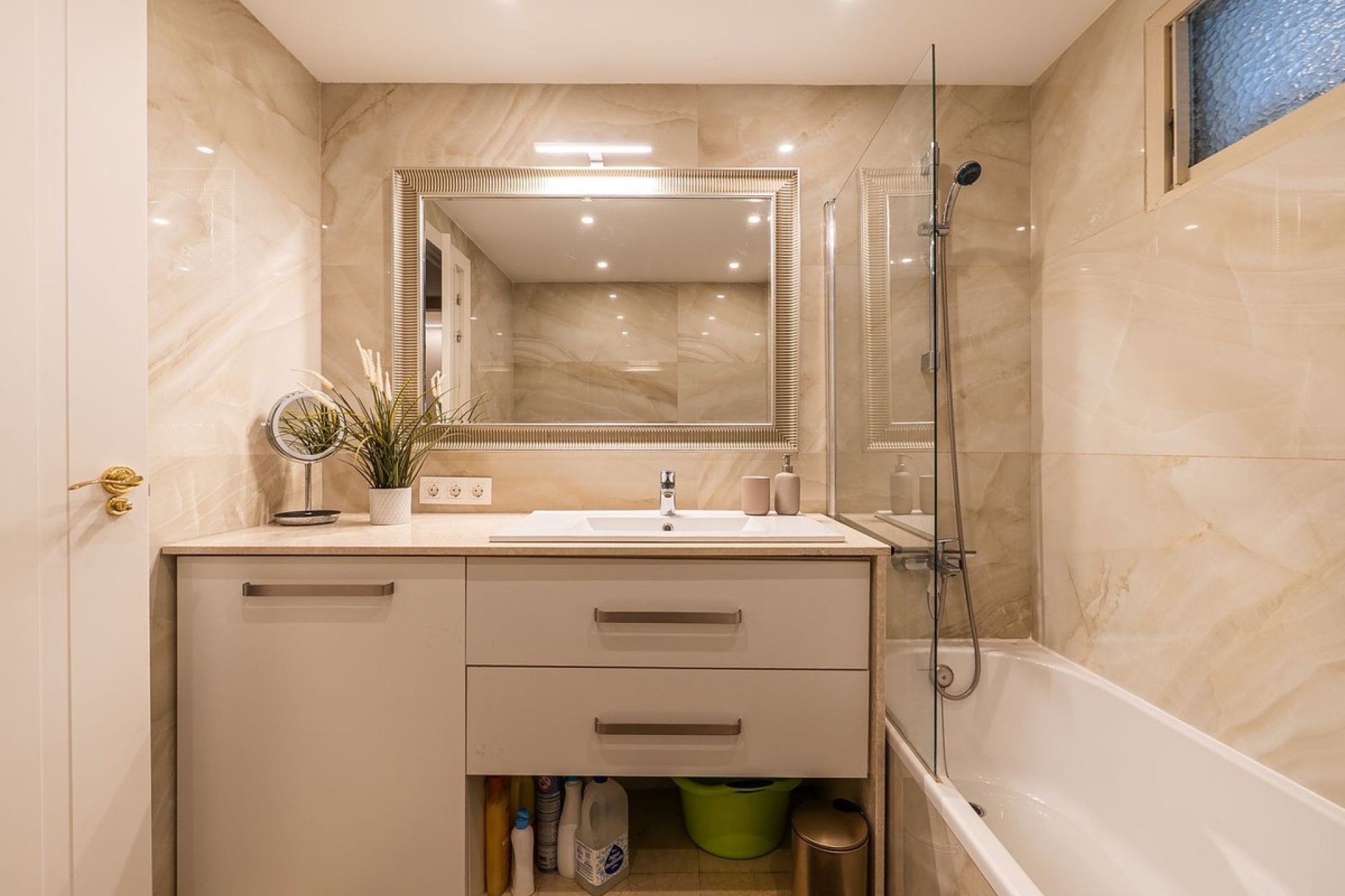 Wiederverkauf - apartment - Estepona - Estepona Centro