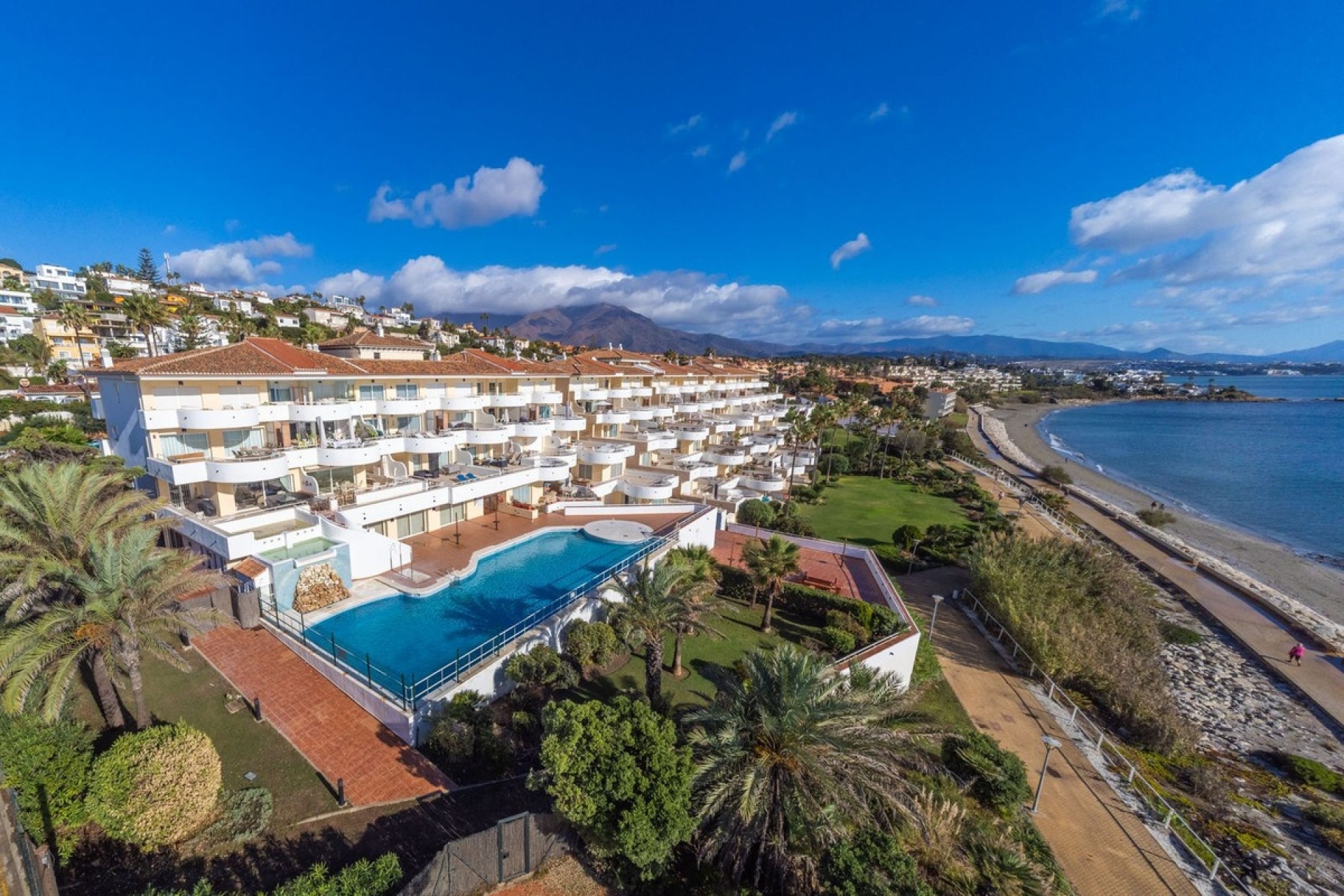 Wiederverkauf - apartment - Estepona - Estepona Centro