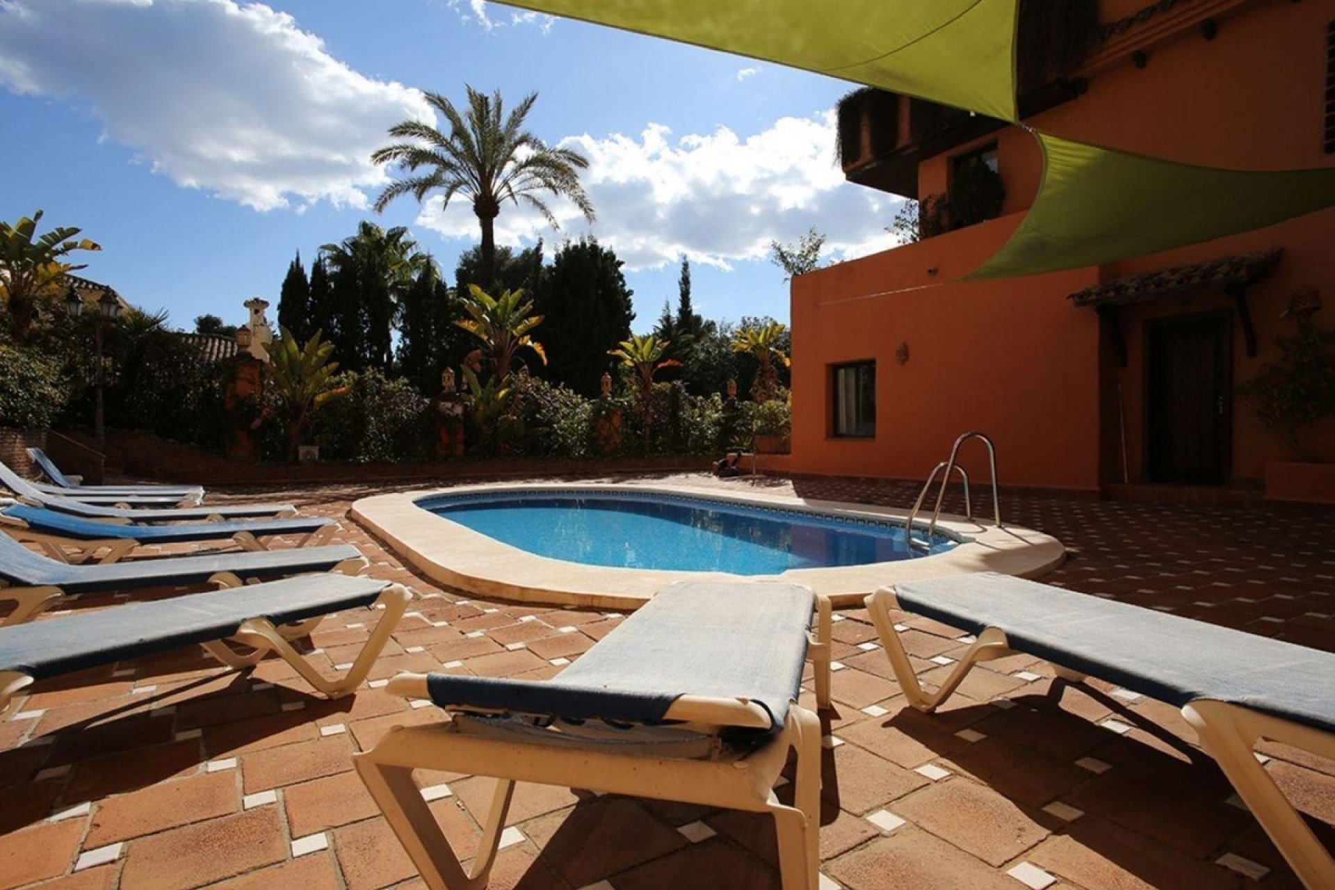 Wiederverkauf - apartment - Estepona - Estepona Centro