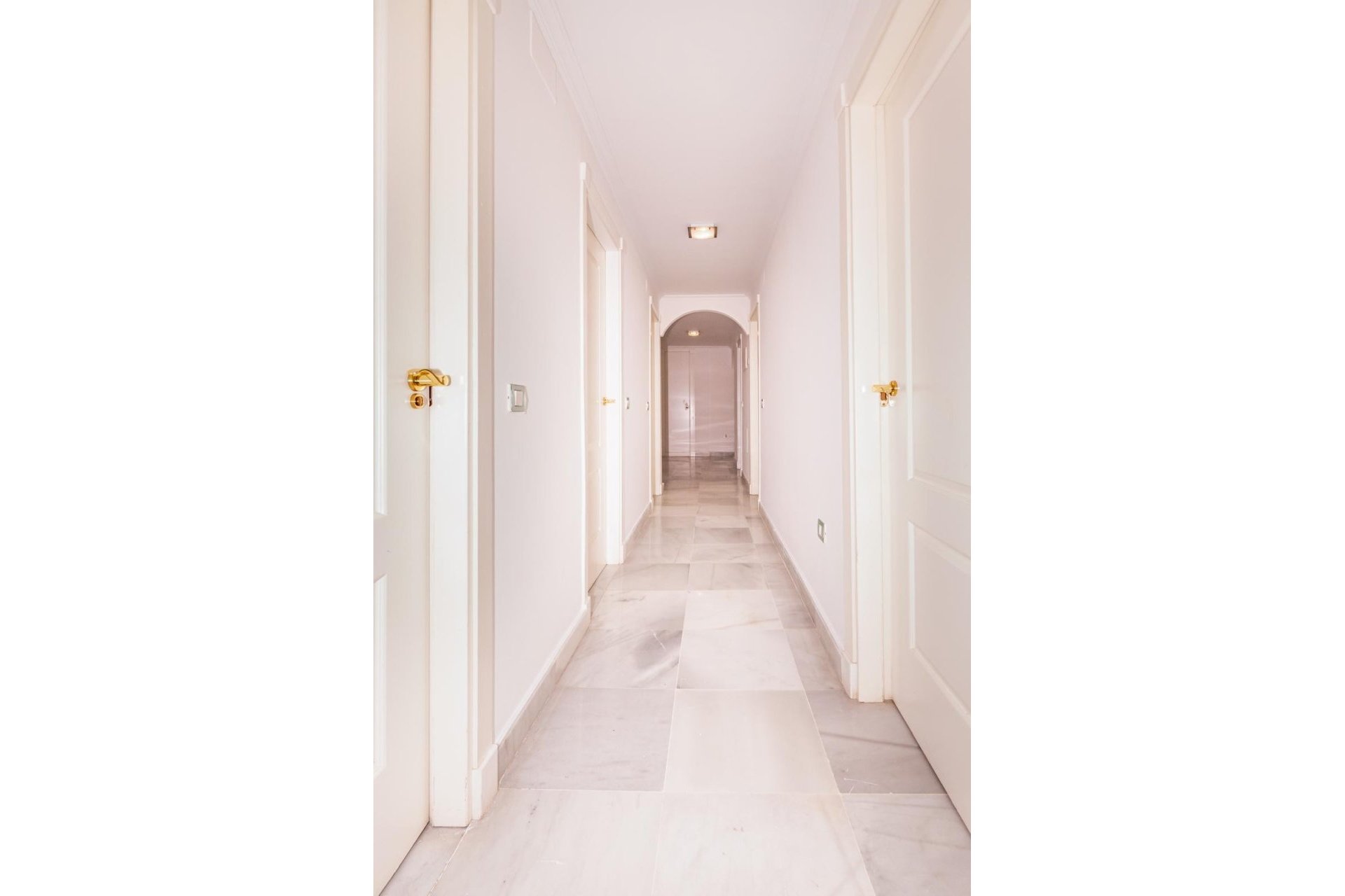 Wiederverkauf - apartment - Estepona - Hacienda del Sol
