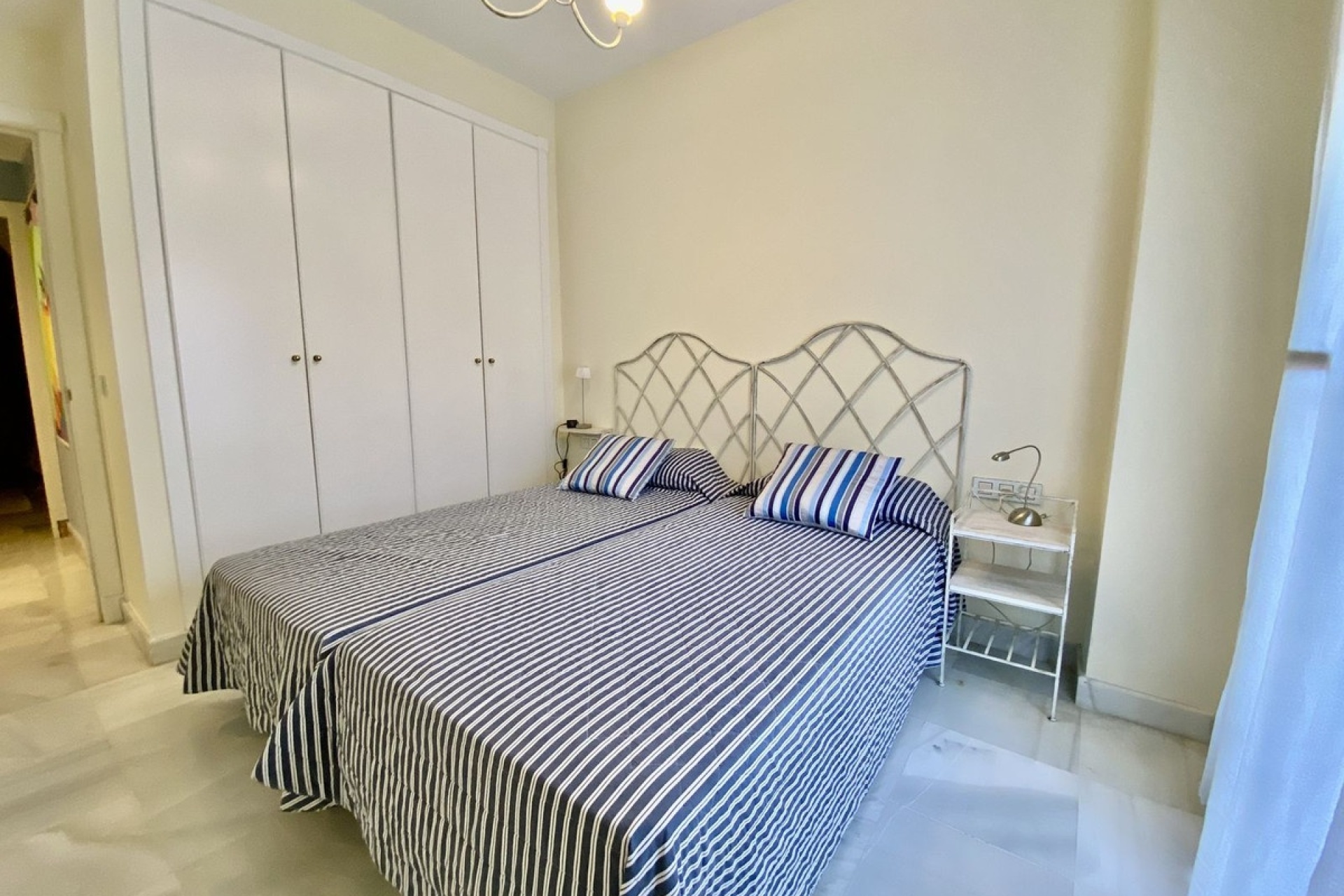 Wiederverkauf - apartment - Estepona - Hacienda del Sol