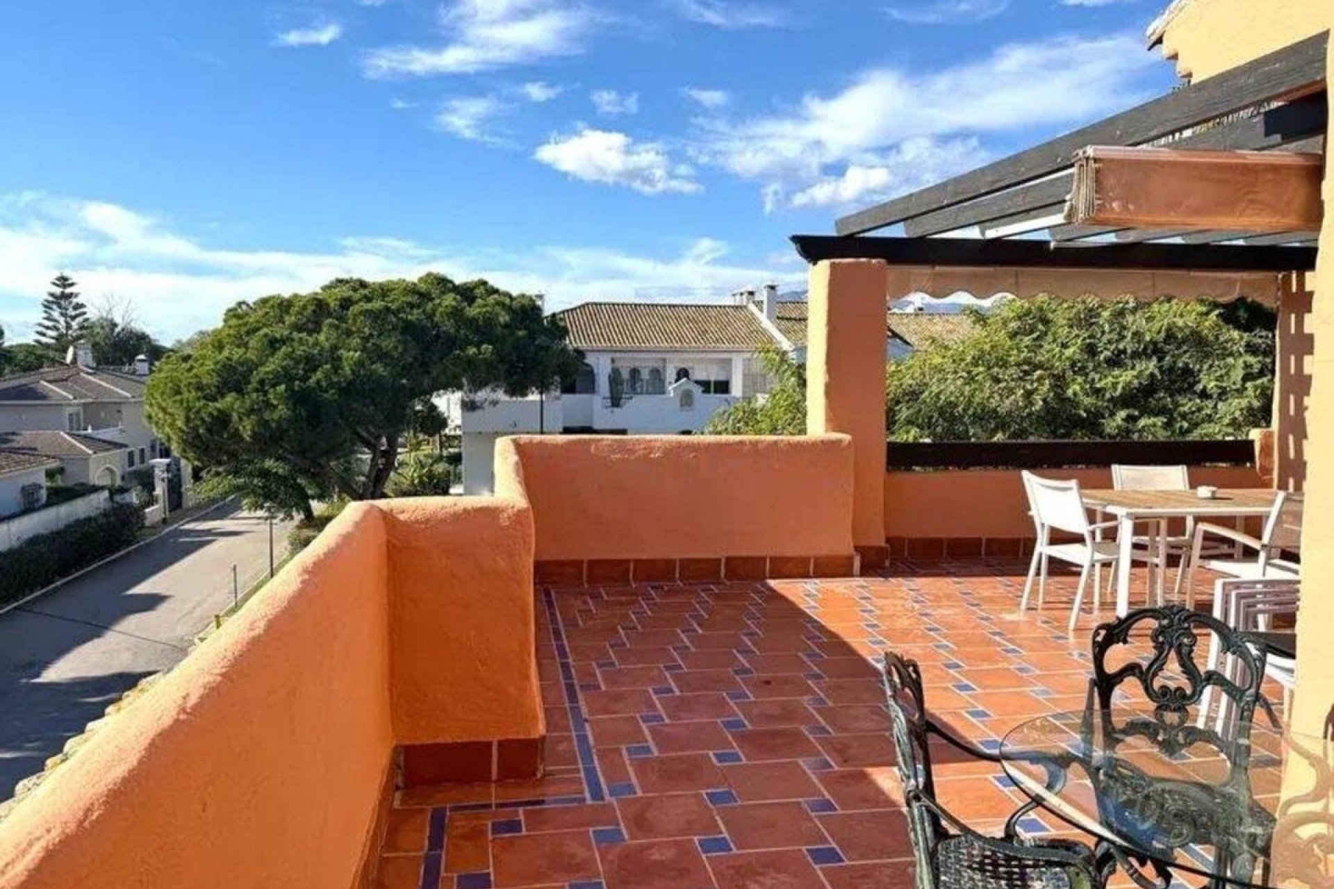Wiederverkauf - apartment - Estepona - Hacienda del Sol