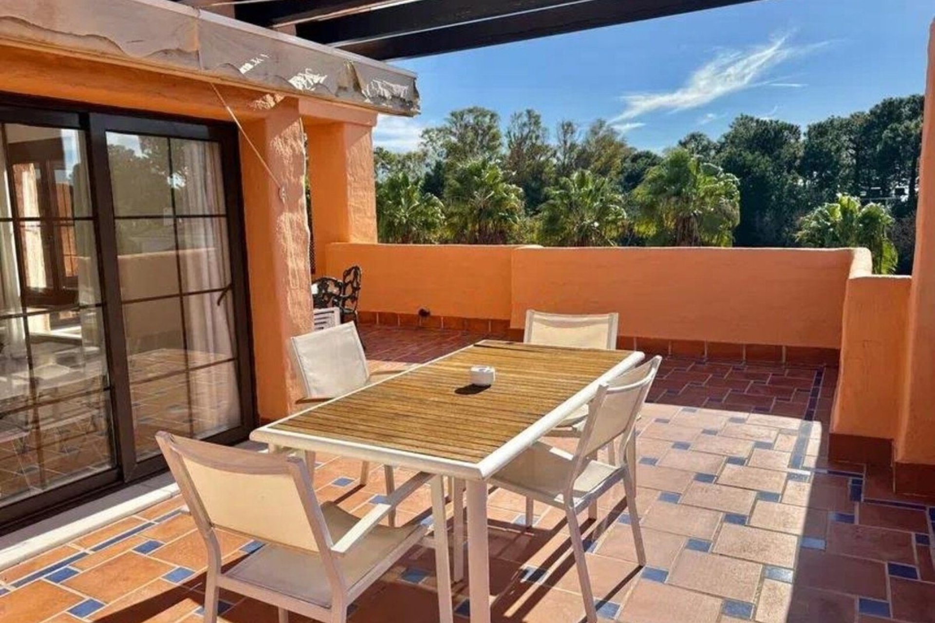 Wiederverkauf - apartment - Estepona - Hacienda del Sol