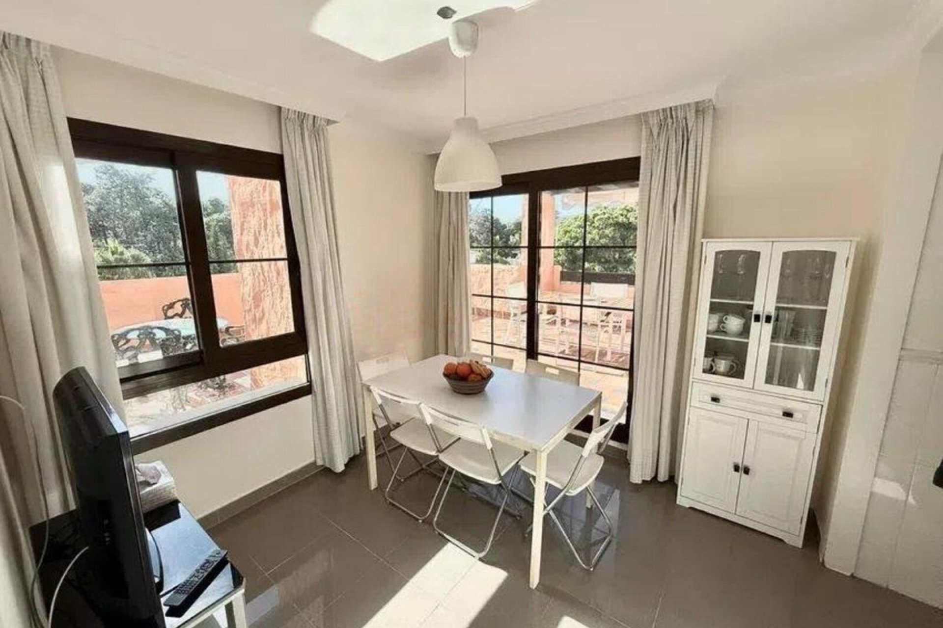 Wiederverkauf - apartment - Estepona - Hacienda del Sol
