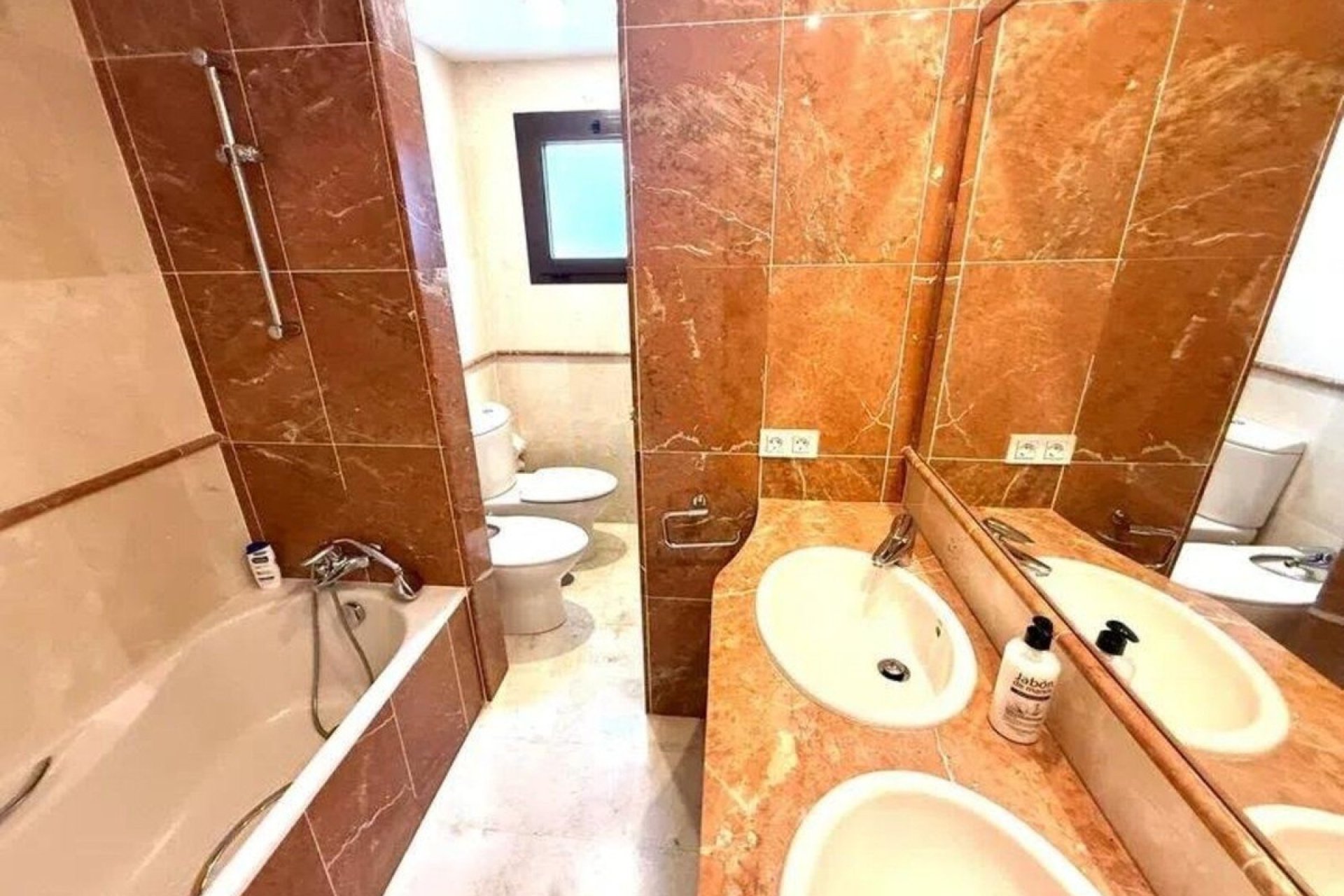 Wiederverkauf - apartment - Estepona - Hacienda del Sol