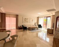 Wiederverkauf - apartment - Estepona - New Golden Mile