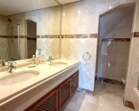 Wiederverkauf - apartment - Estepona - New Golden Mile