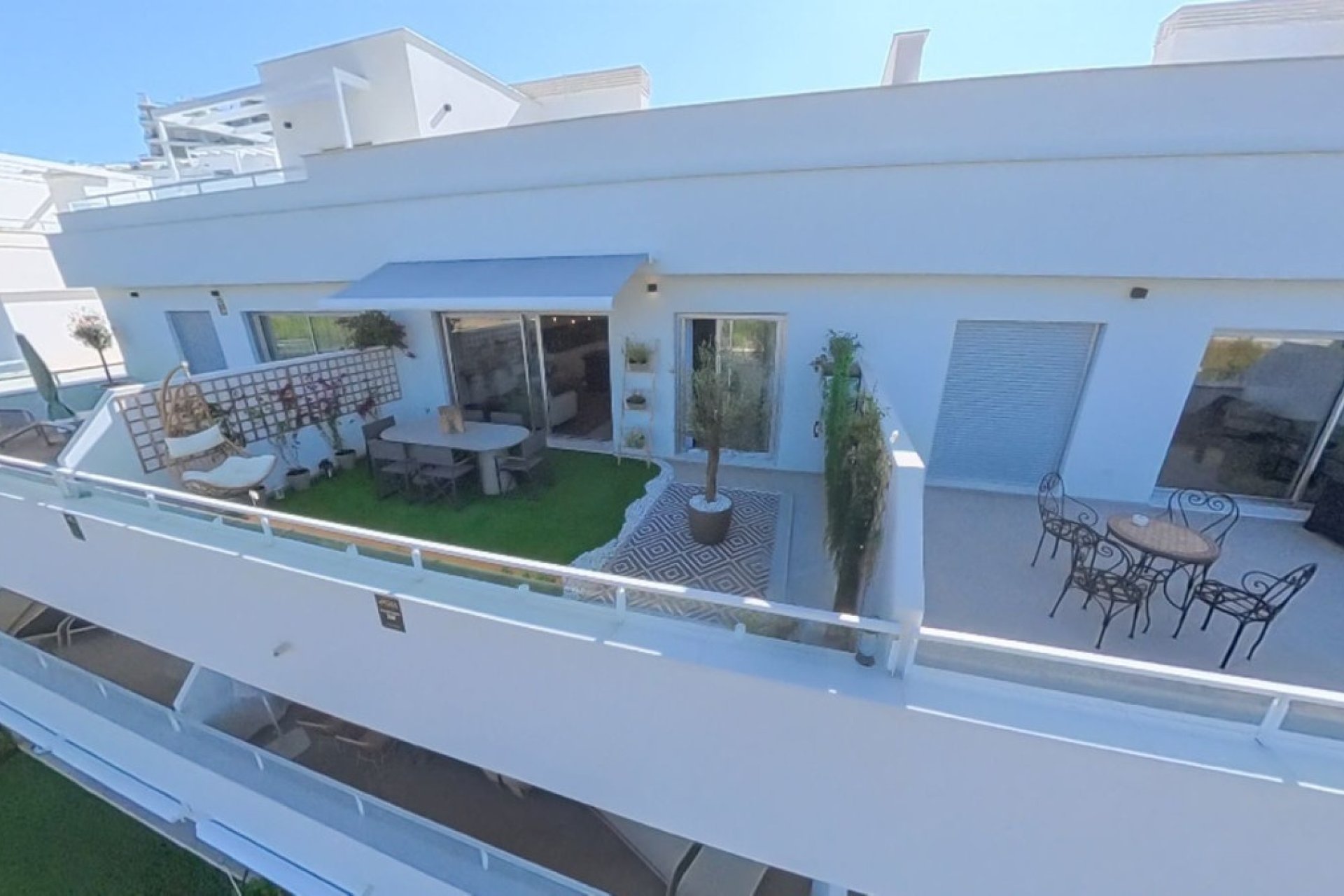 Wiederverkauf - apartment - Estepona - New Golden Mile