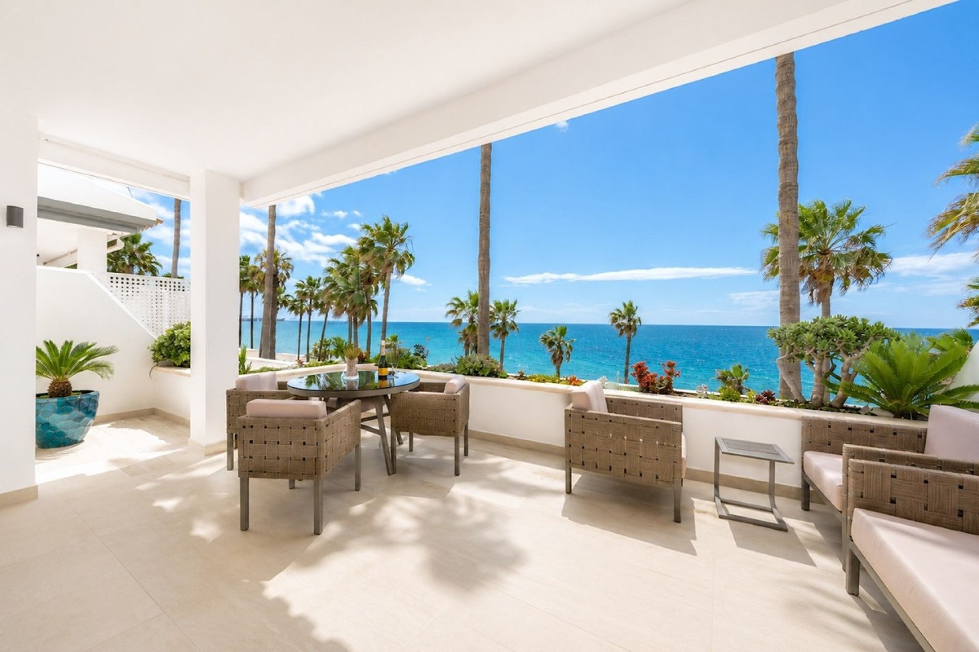 Wiederverkauf - apartment - Estepona - New Golden Mile