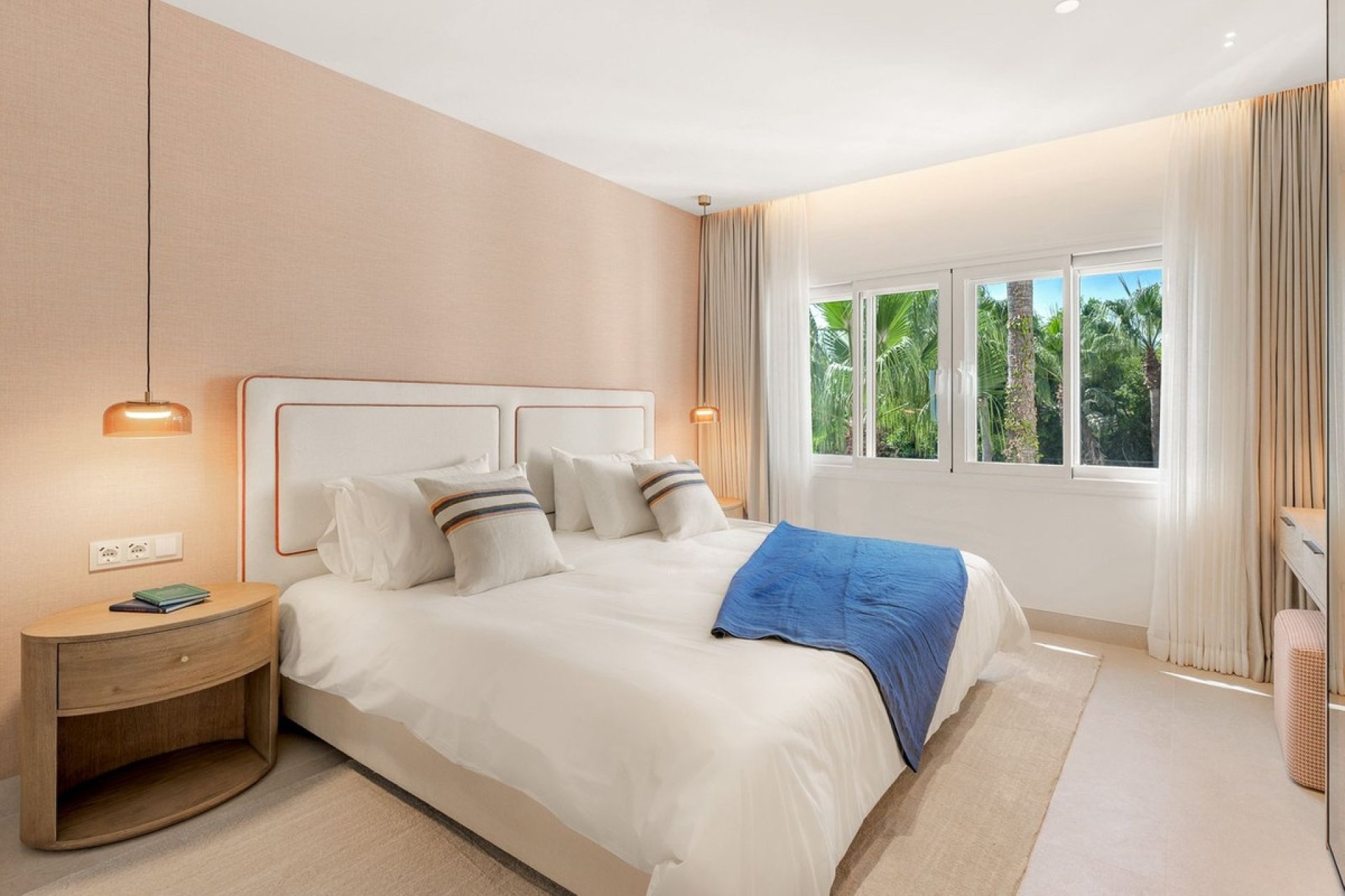 Wiederverkauf - apartment - Estepona - New Golden Mile