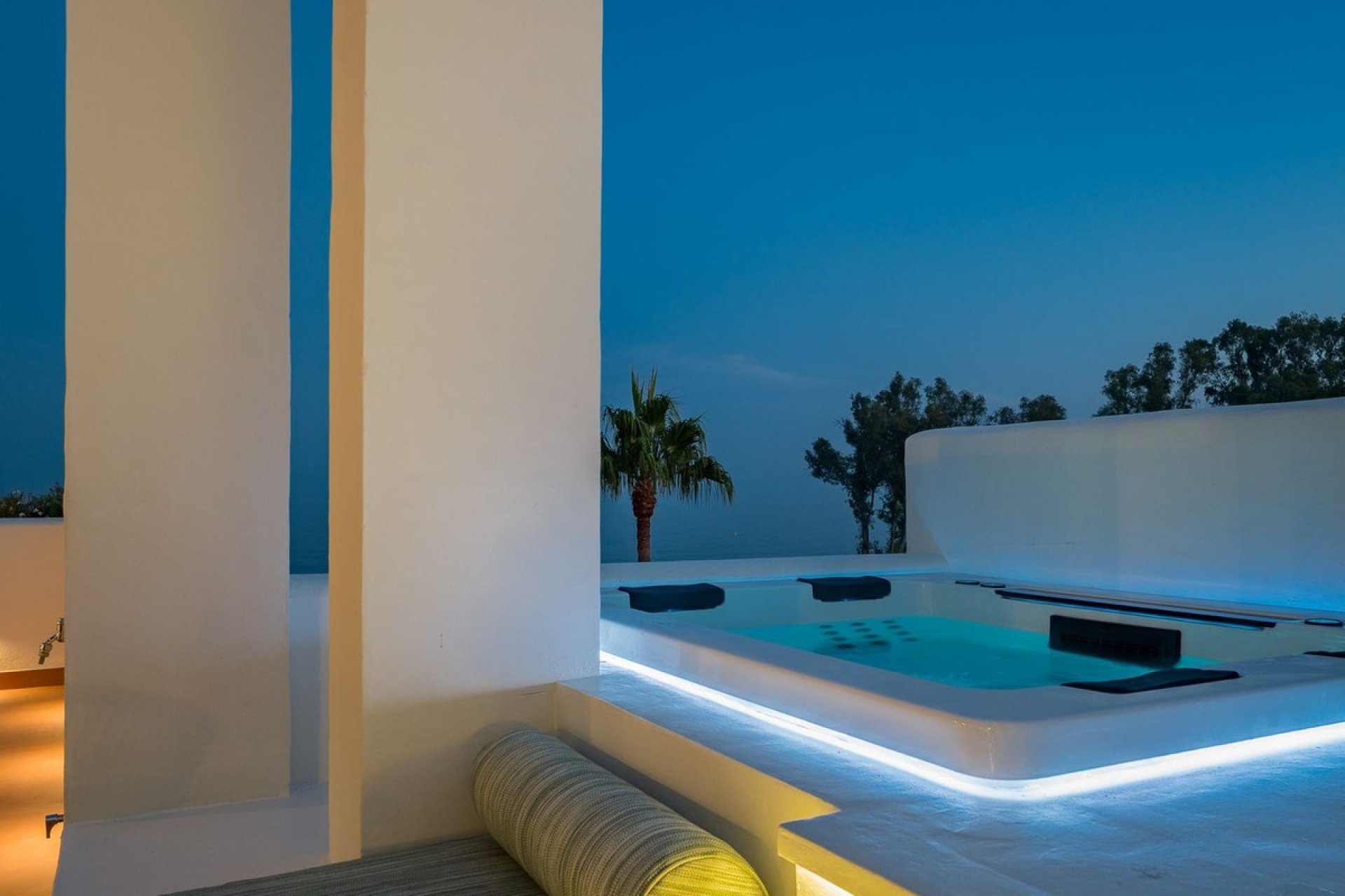 Wiederverkauf - apartment - Estepona - New Golden Mile