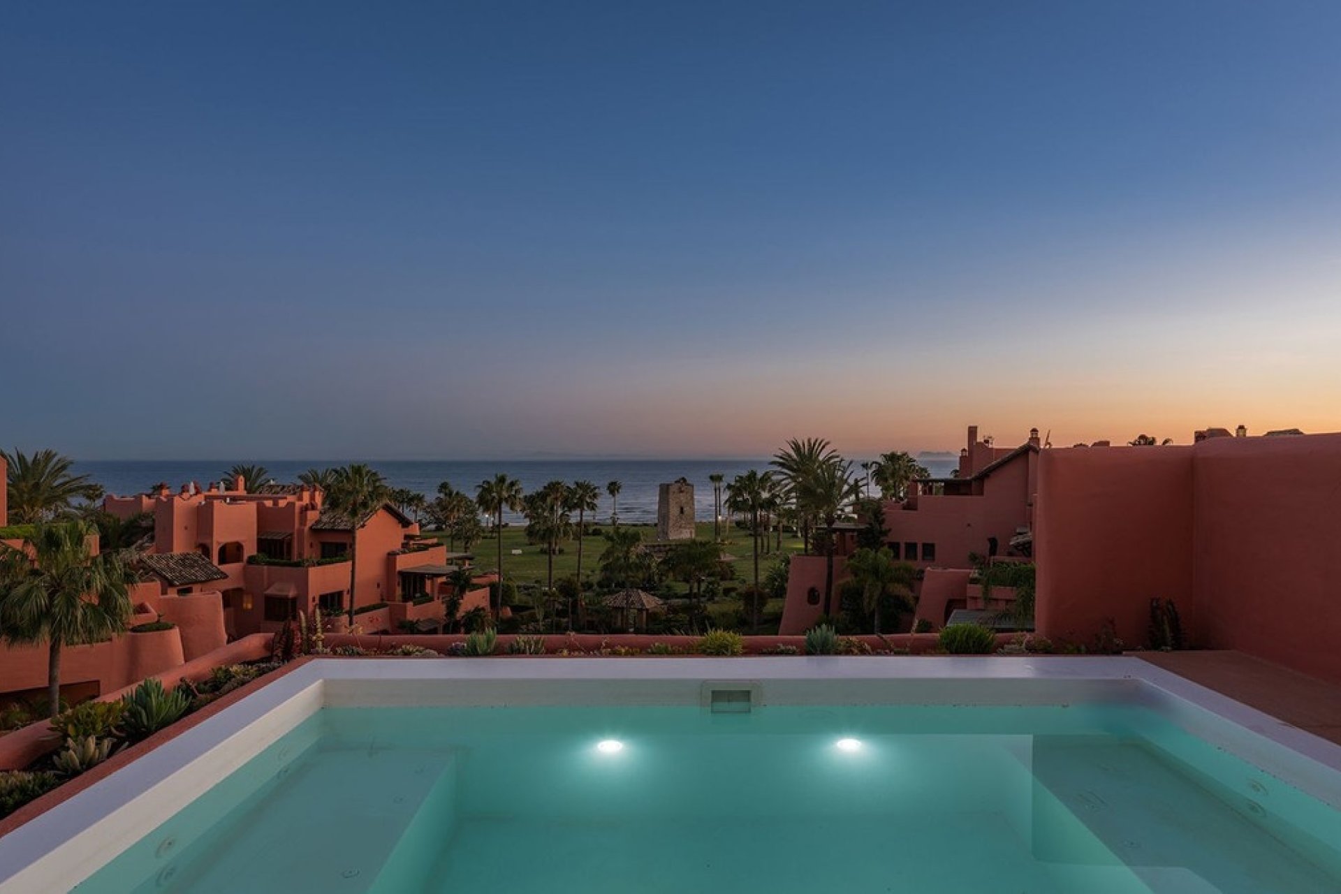 Wiederverkauf - apartment - Estepona - New Golden Mile
