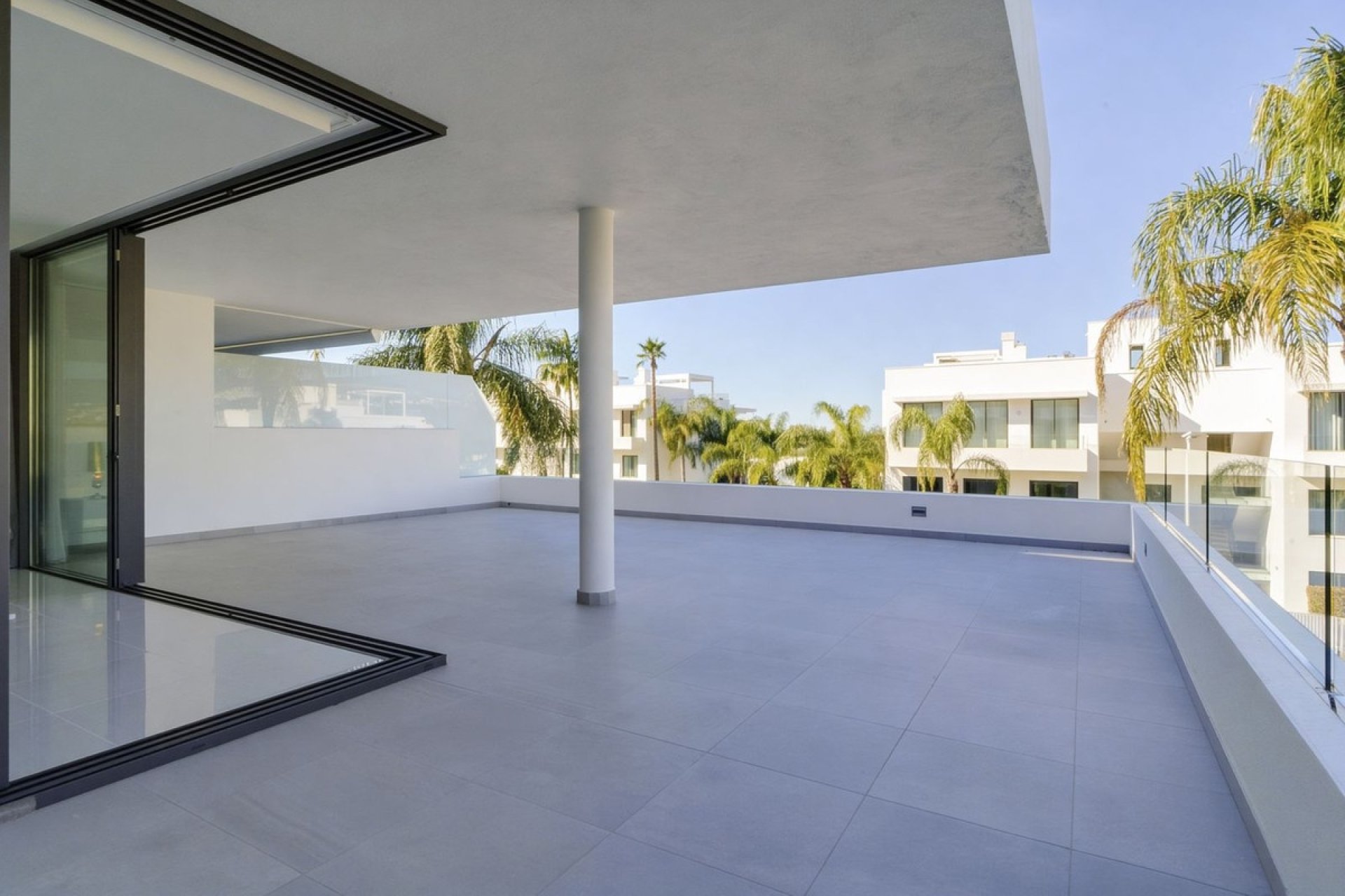 Wiederverkauf - apartment - Estepona - New Golden Mile