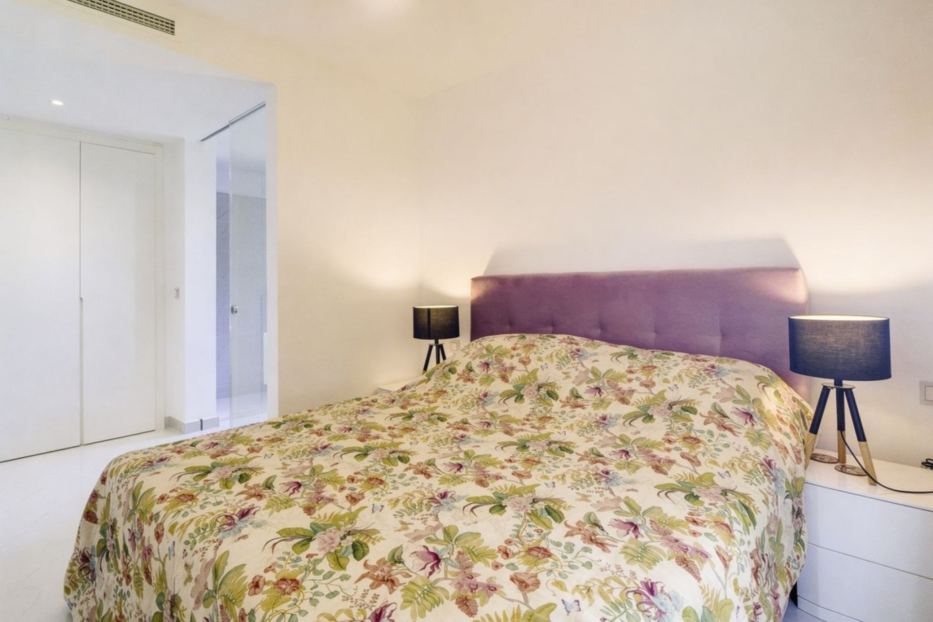 Wiederverkauf - apartment - Estepona - New Golden Mile