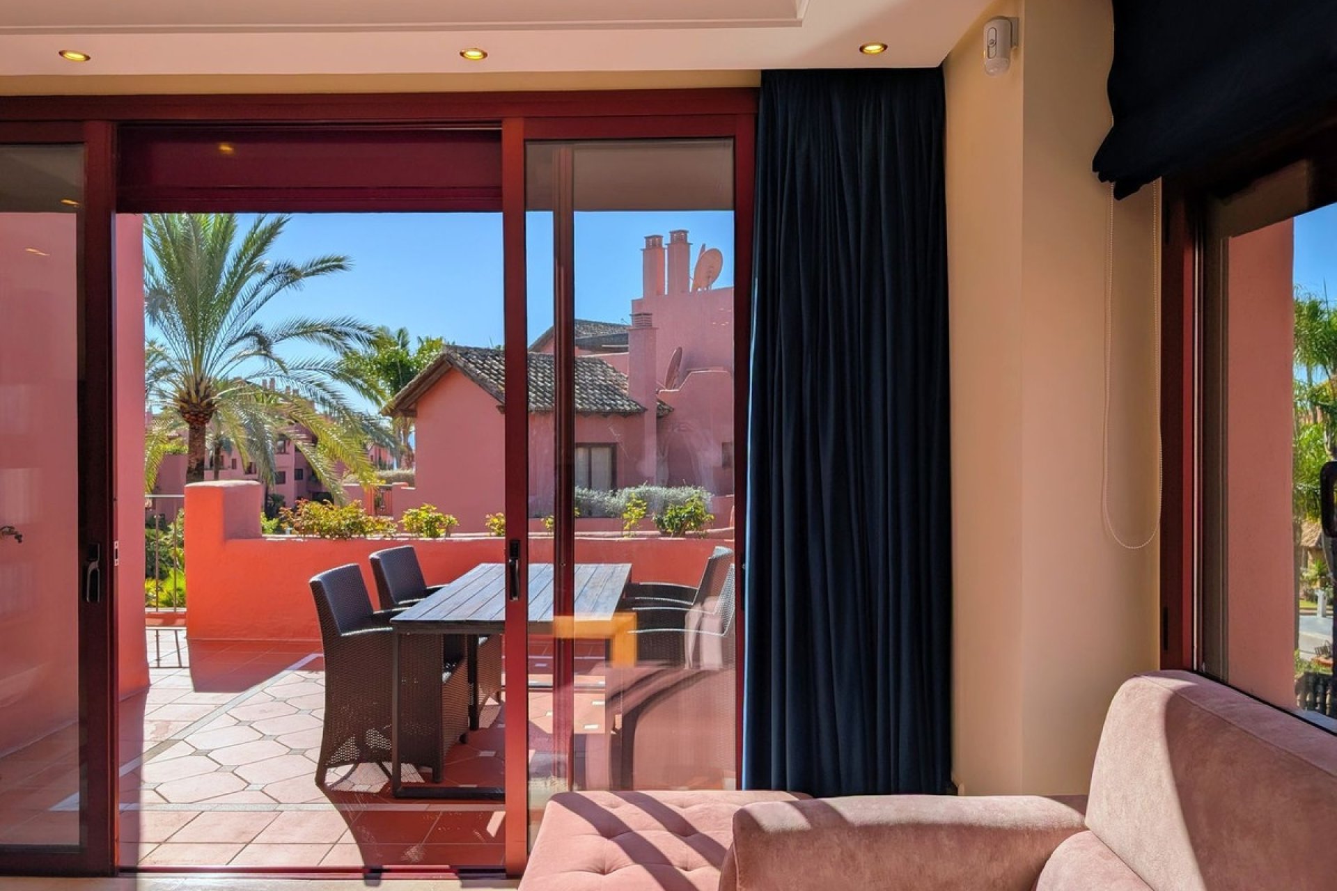 Wiederverkauf - apartment - Estepona - New Golden Mile