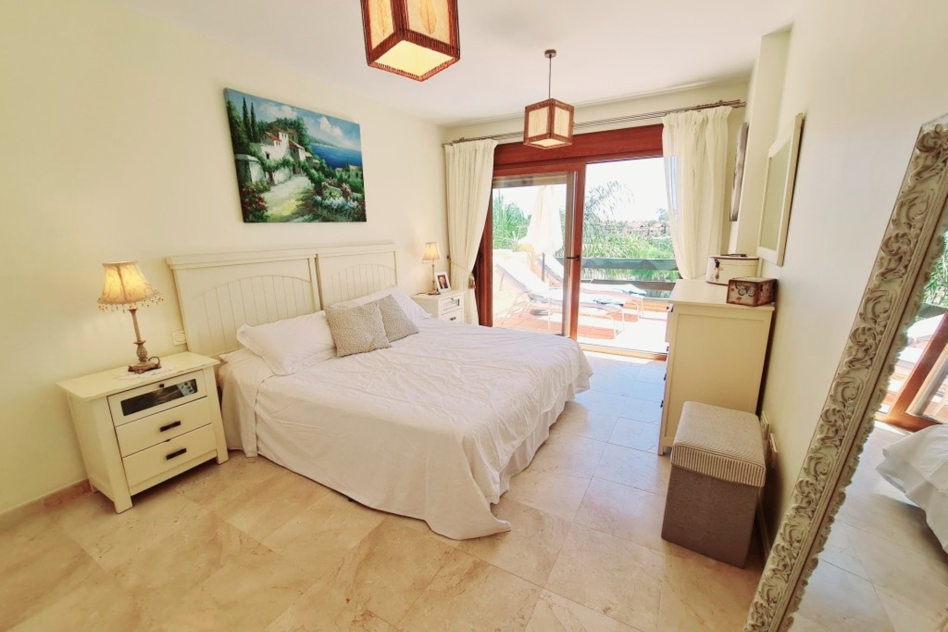 Wiederverkauf - apartment - Estepona - New Golden Mile