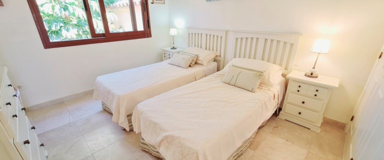 Wiederverkauf - apartment - Estepona - New Golden Mile