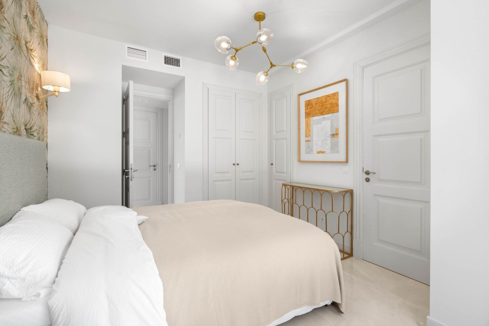 Wiederverkauf - apartment - Estepona - New Golden Mile