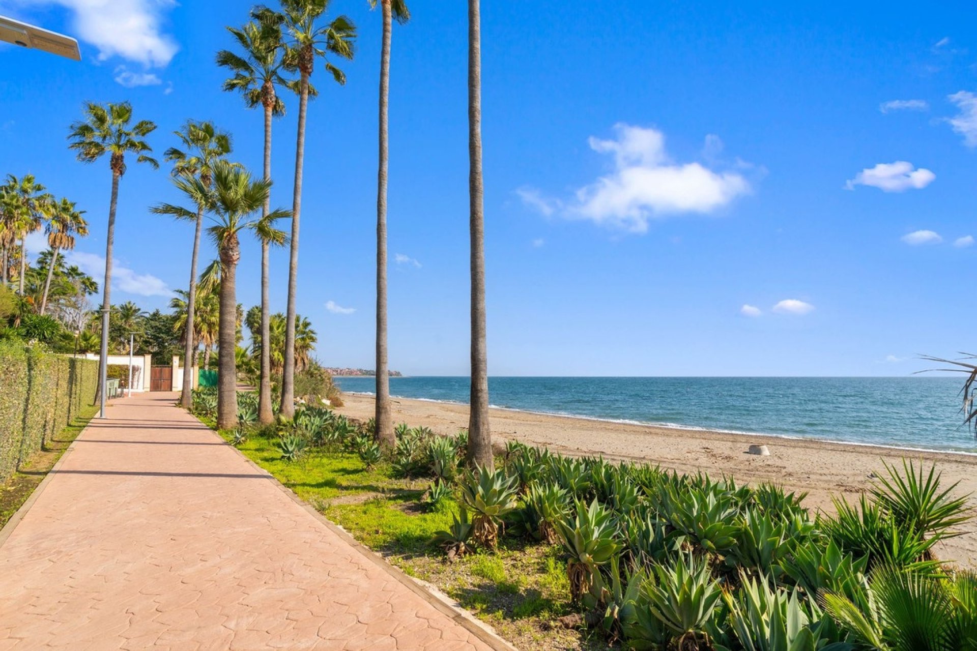 Wiederverkauf - apartment - Estepona - New Golden Mile